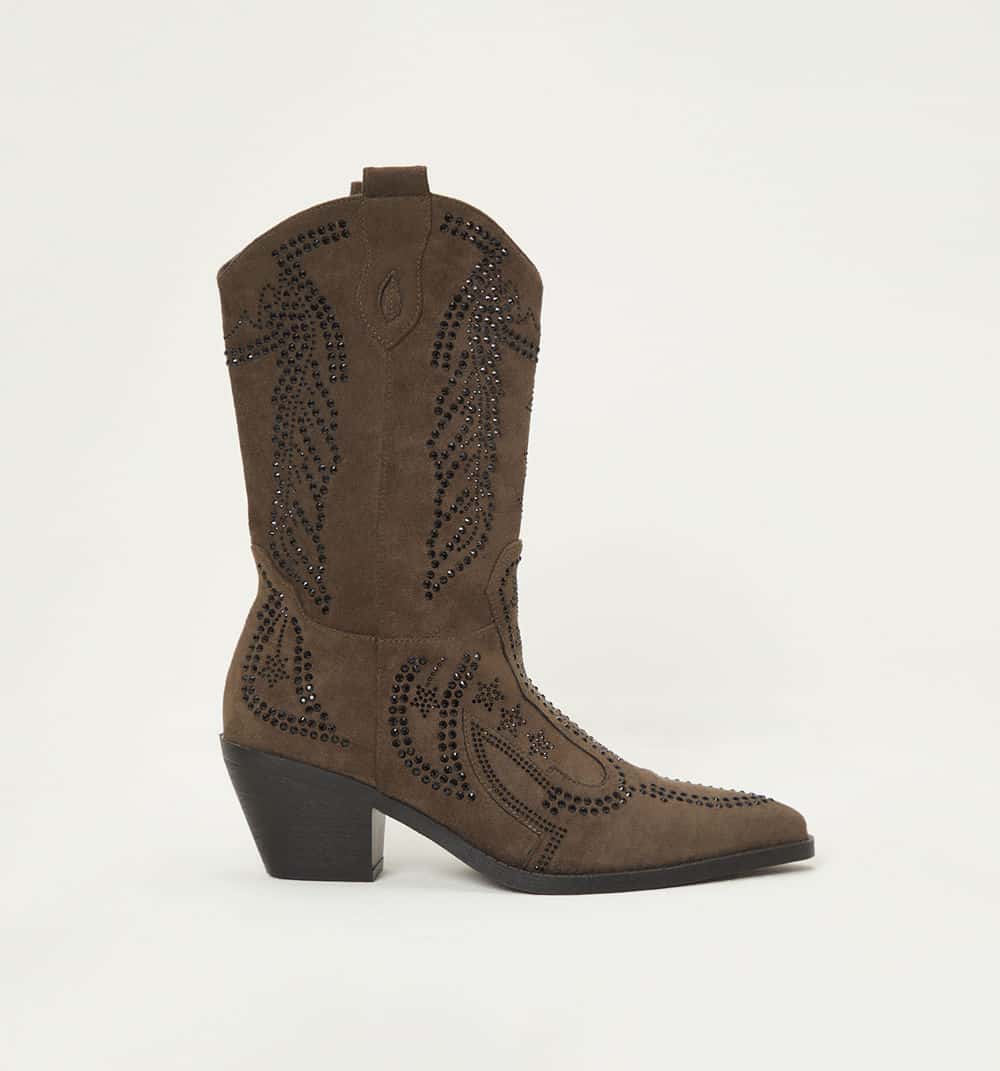 Bota caña media con hot fix