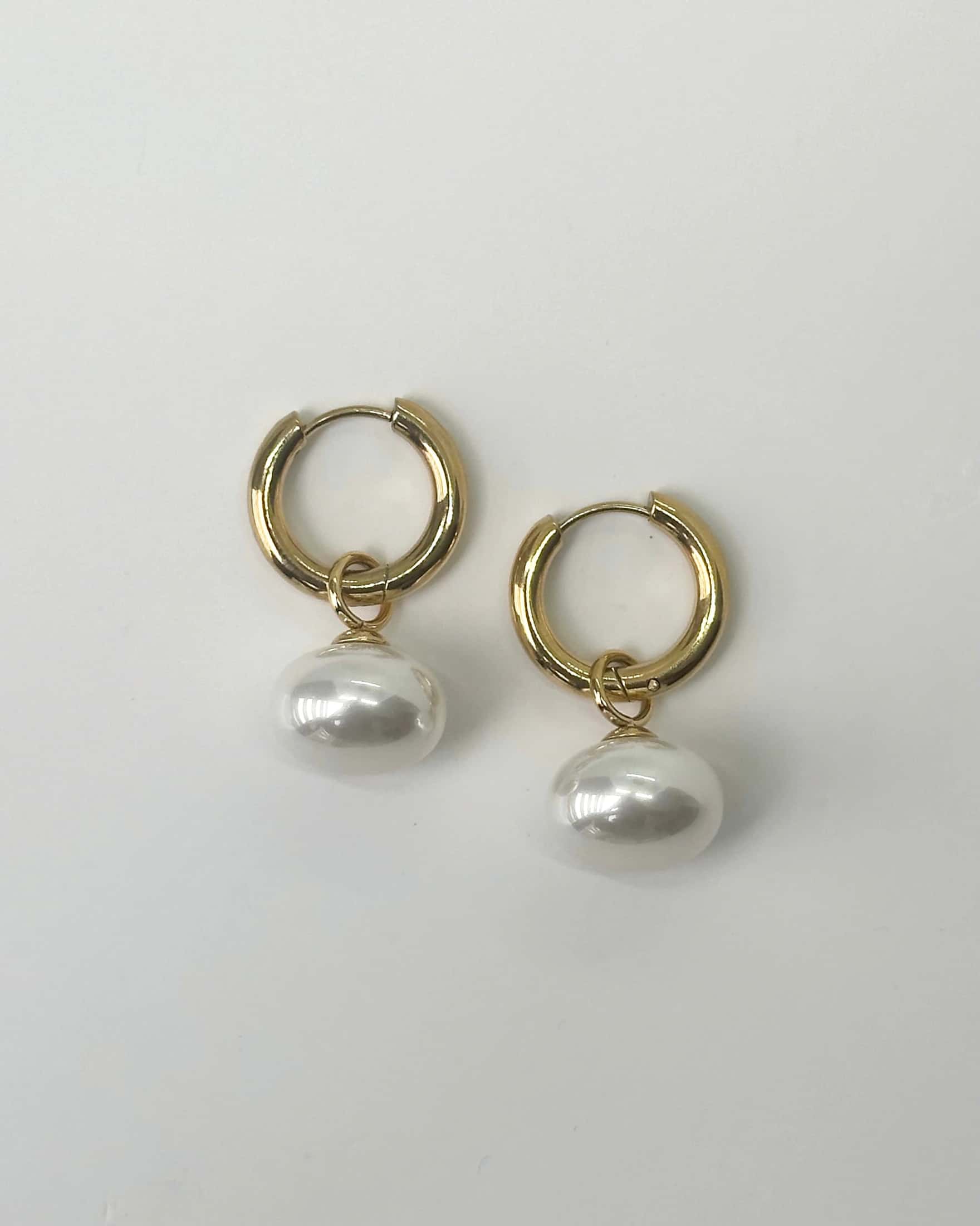 Lunar Hoops