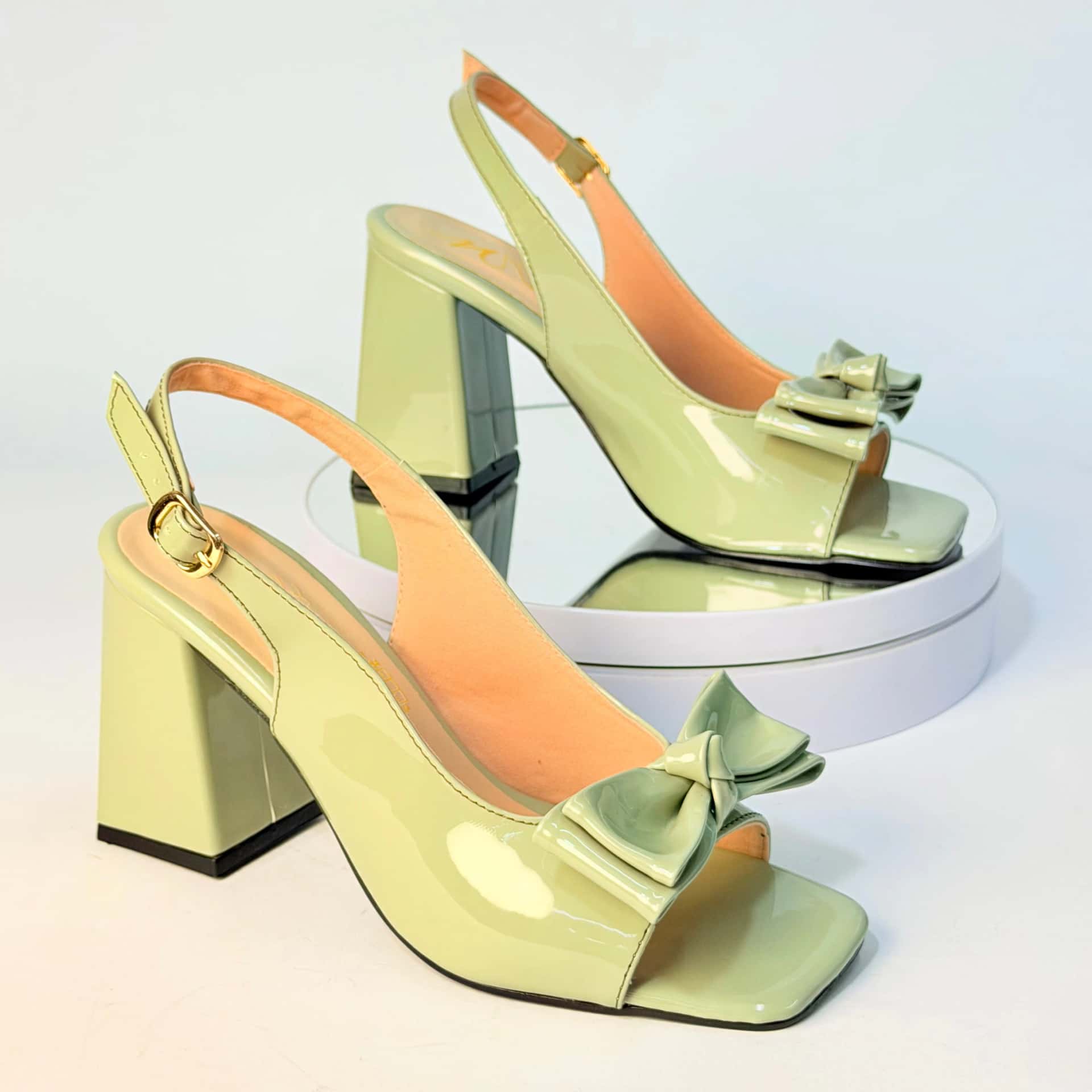 Tacon REF. 7044 | 7 ½