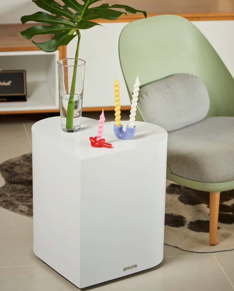 Mesa auxiliar “Own my Heart”