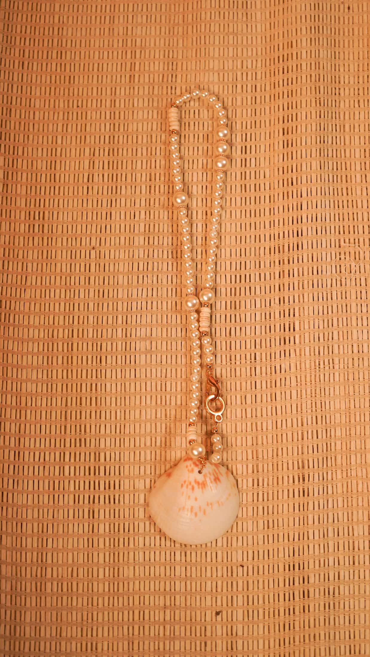 COLLAR DE CORAL