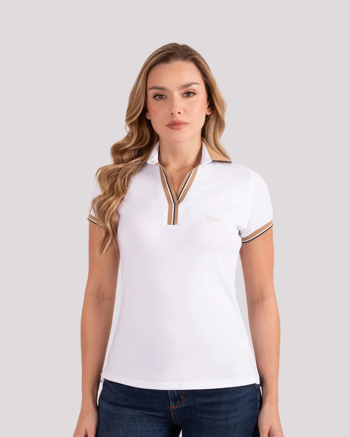 Polo blanca para mujer