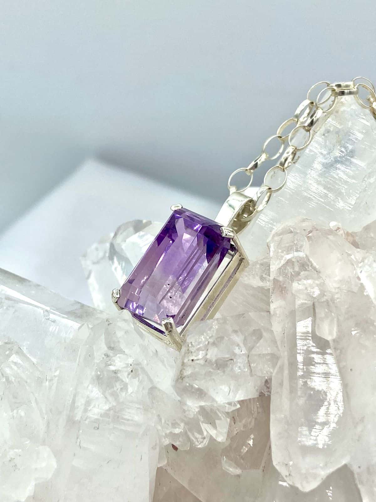 Dije Amatista Rectangular