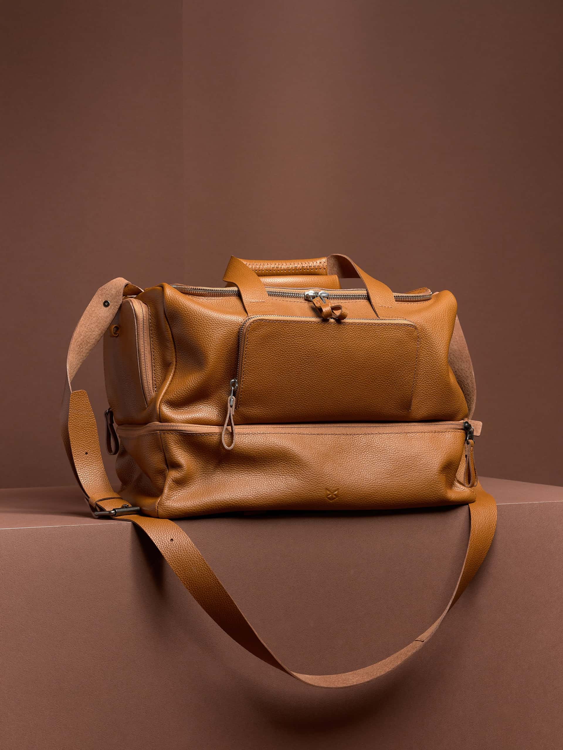 Ventra Sport Bag · Tan
