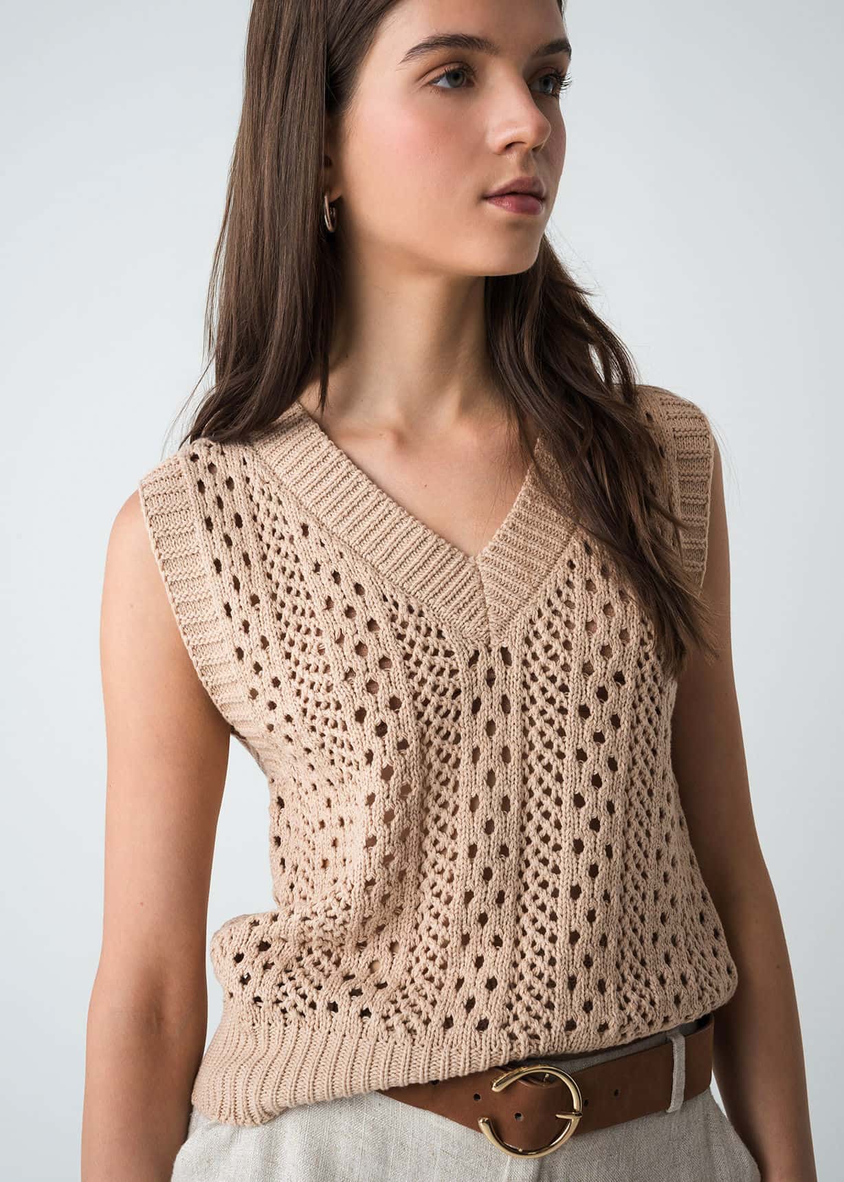 Chaleco tejido con cuello en V