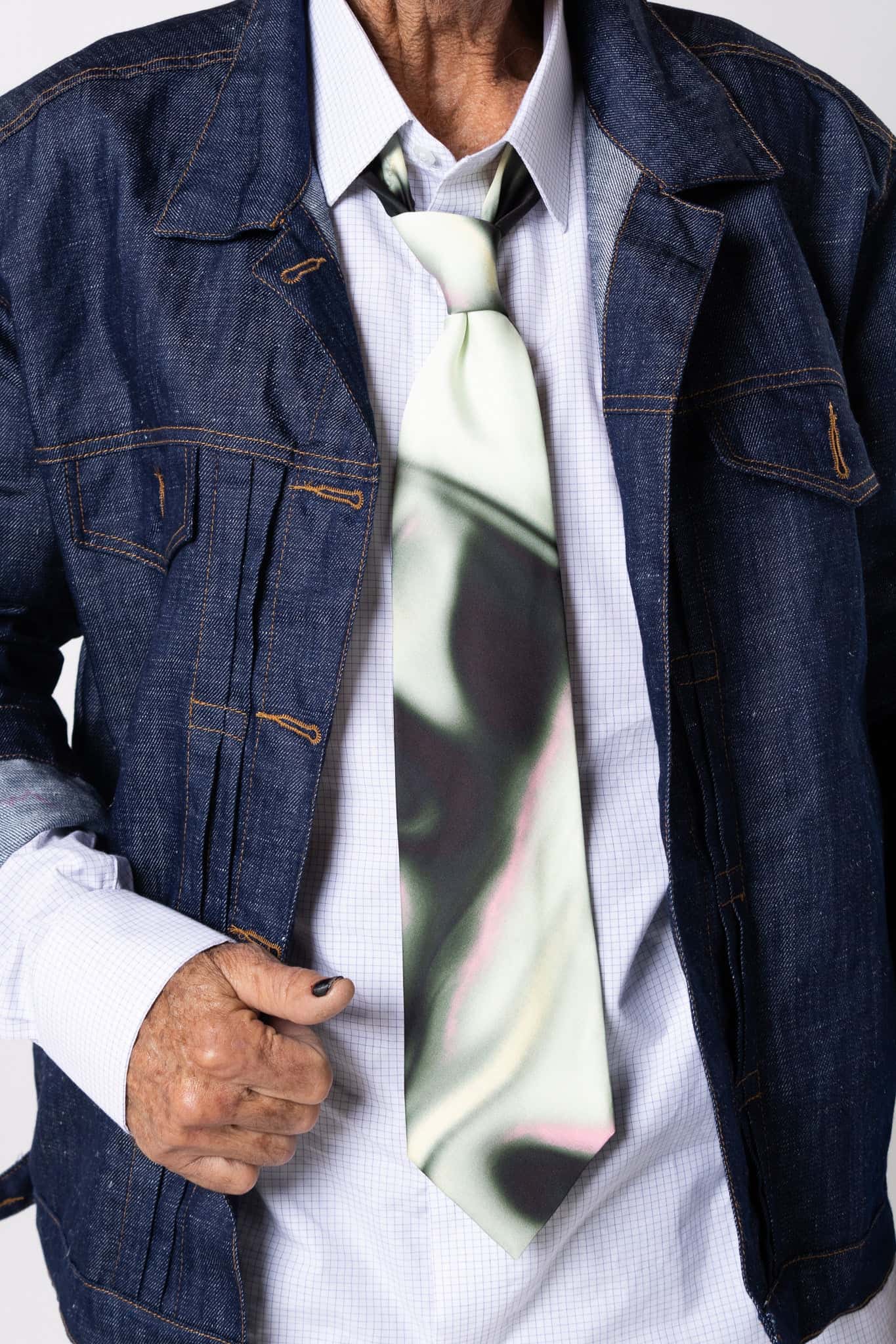 CHAQUETA CRUDA EN DENIM CON CÁÑAMO - miniatura 2