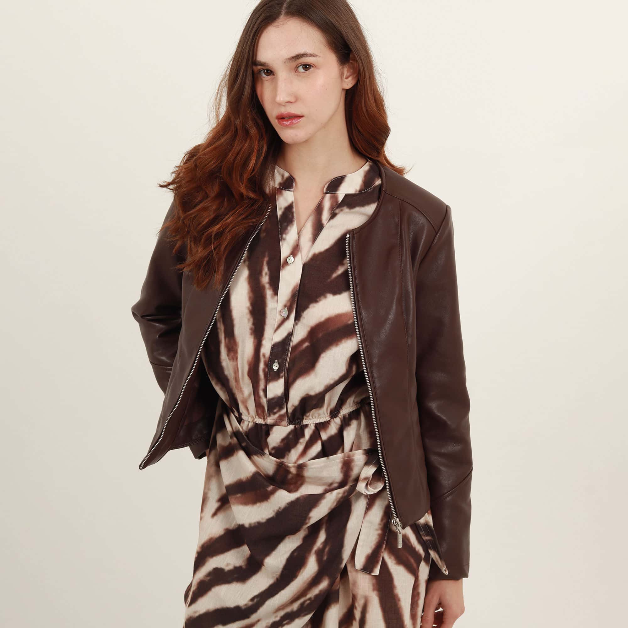Chaqueta Tipo Cuero