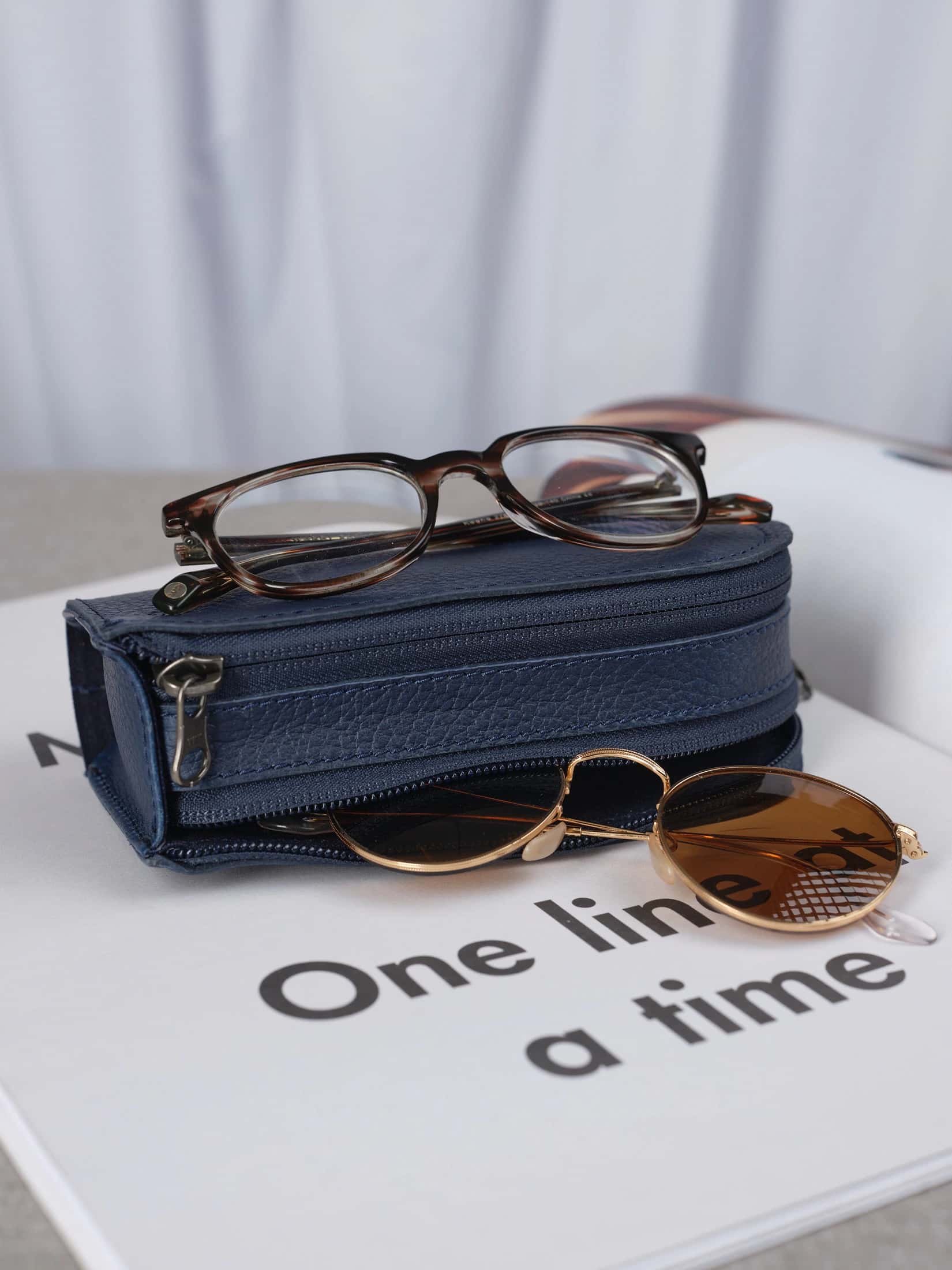 Double Glasses Case · Navy