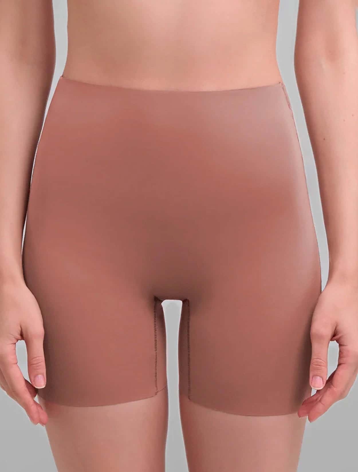 SHORT ESPALDA BAJA - miniatura 1