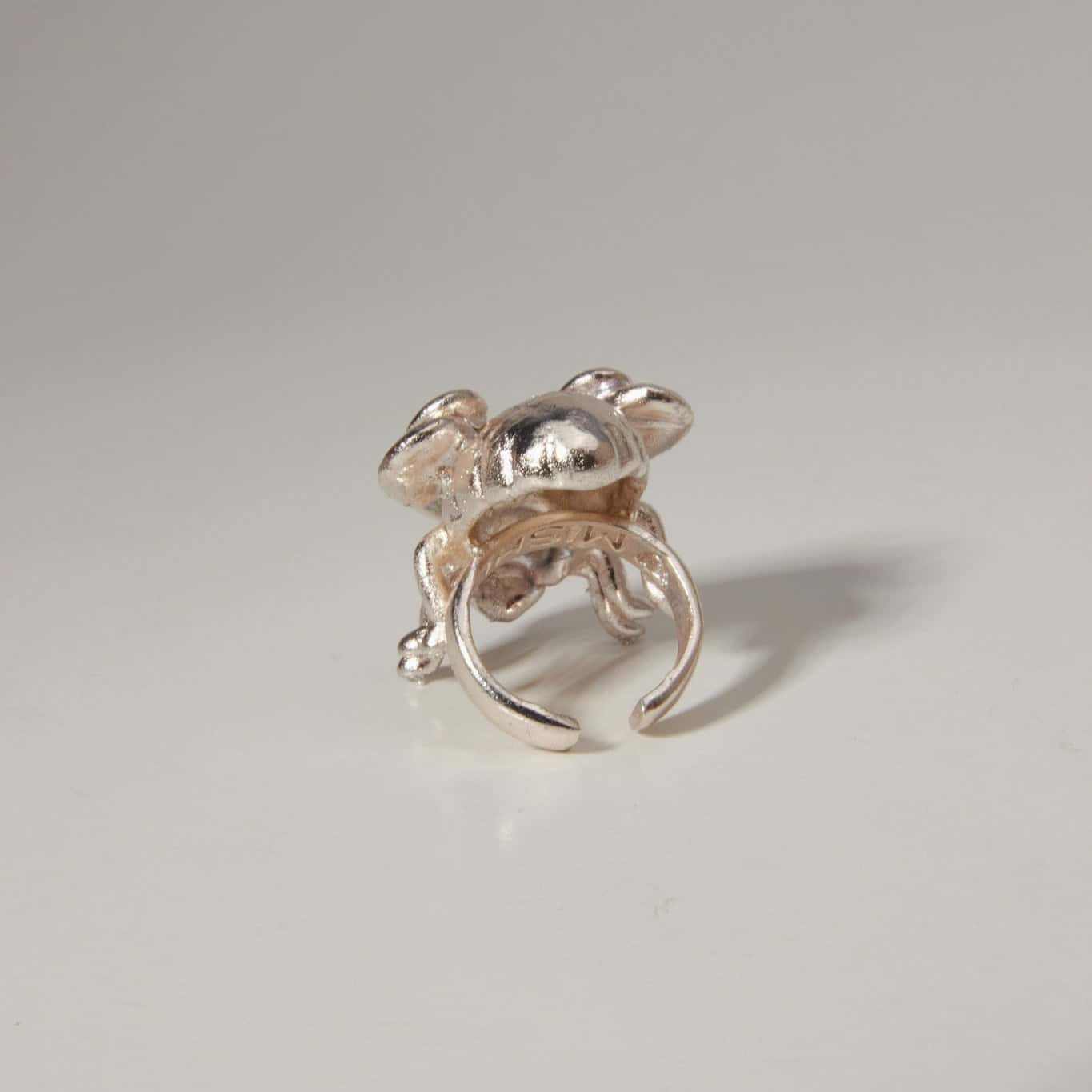 Bee Ring