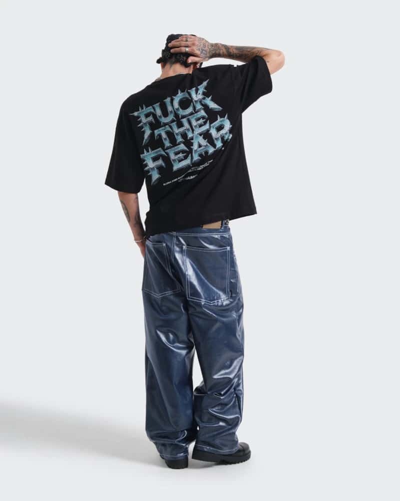 Camiseta Negra Oversize Fearless - miniatura 7