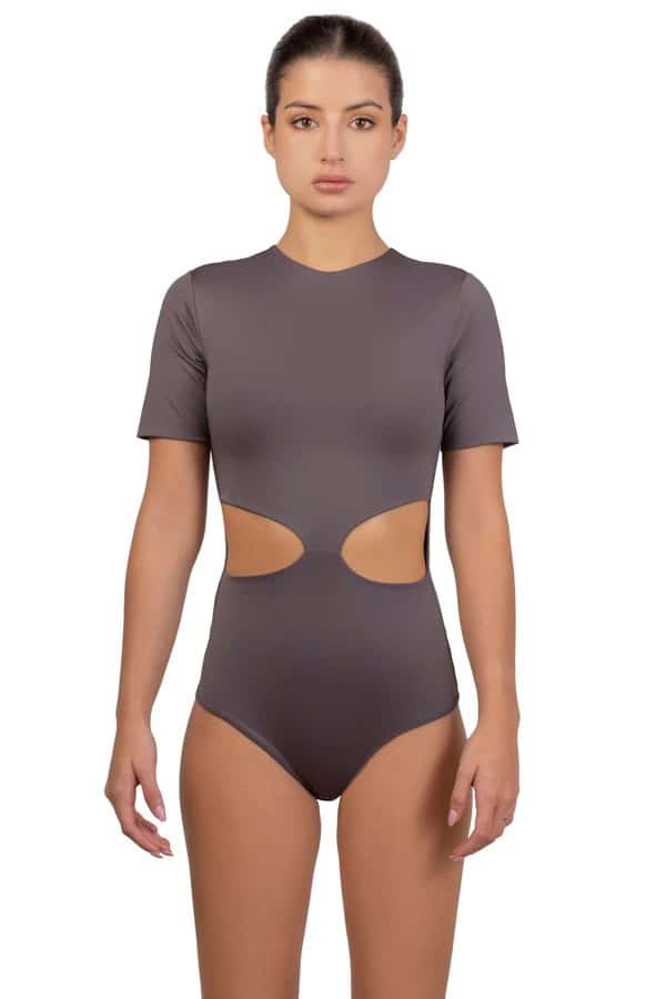 Body – Versalles
