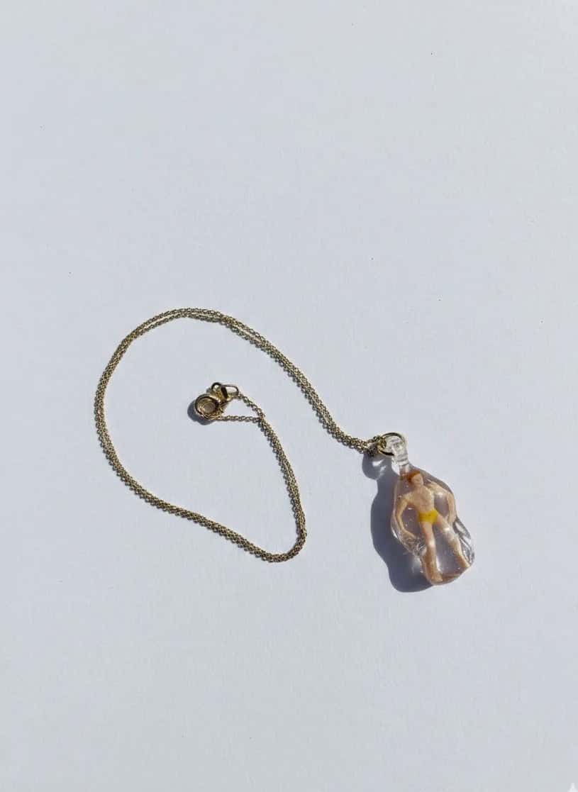 BATHERS' NECKLACE