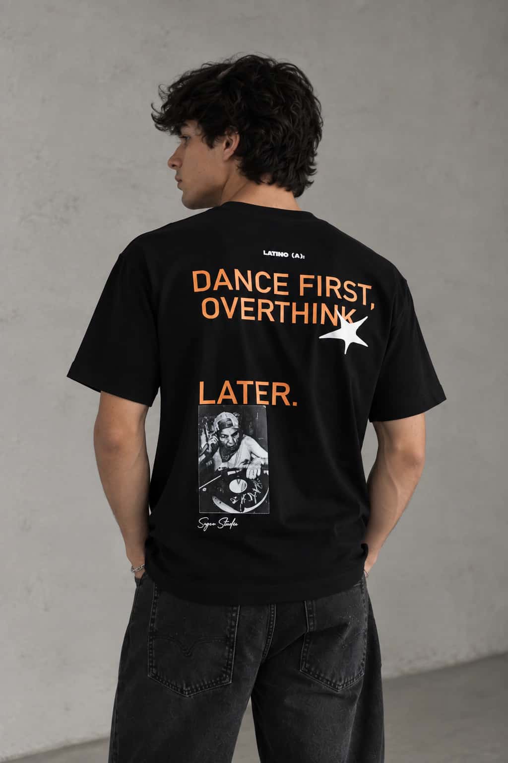 Camiseta Latino-Negra - miniatura 4