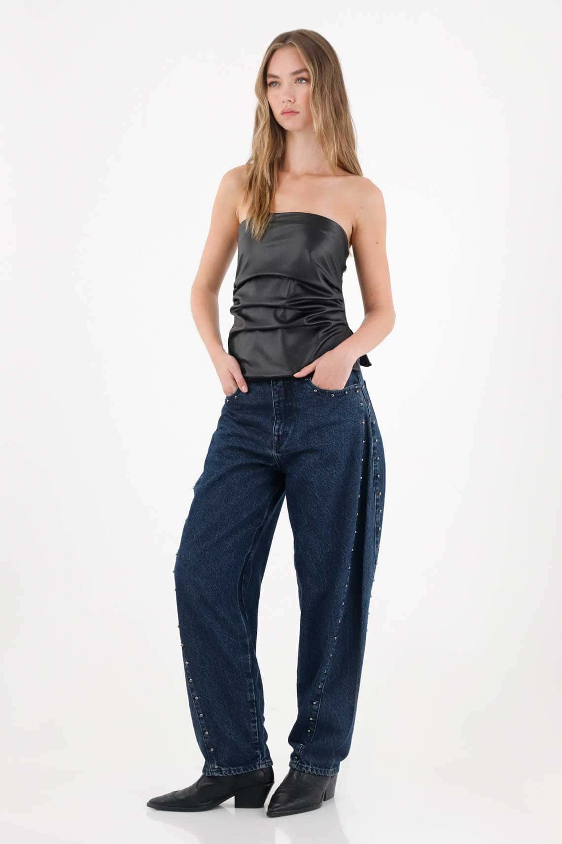 Jean Mom con cortes y taches azul para mujer