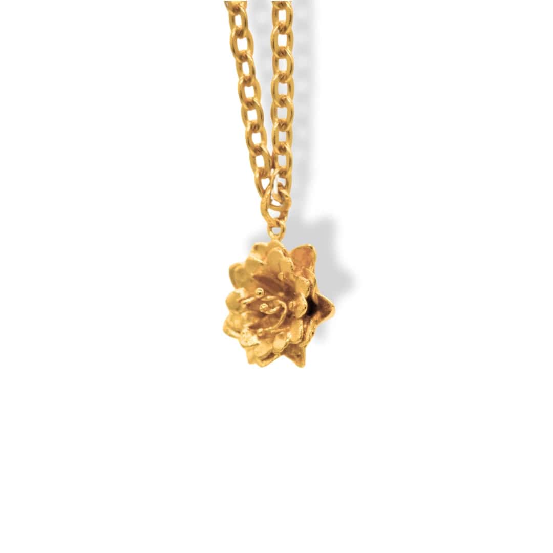 Cadena con flor de cactus grande