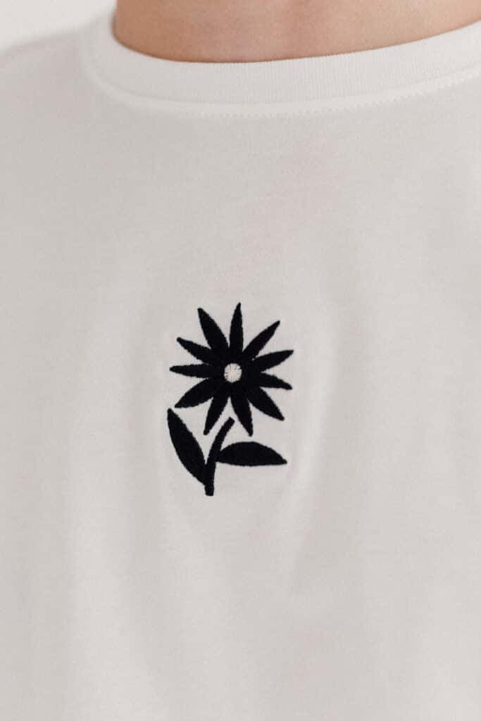 CAMISETA PRIMAVERA BLANCA - miniatura 2