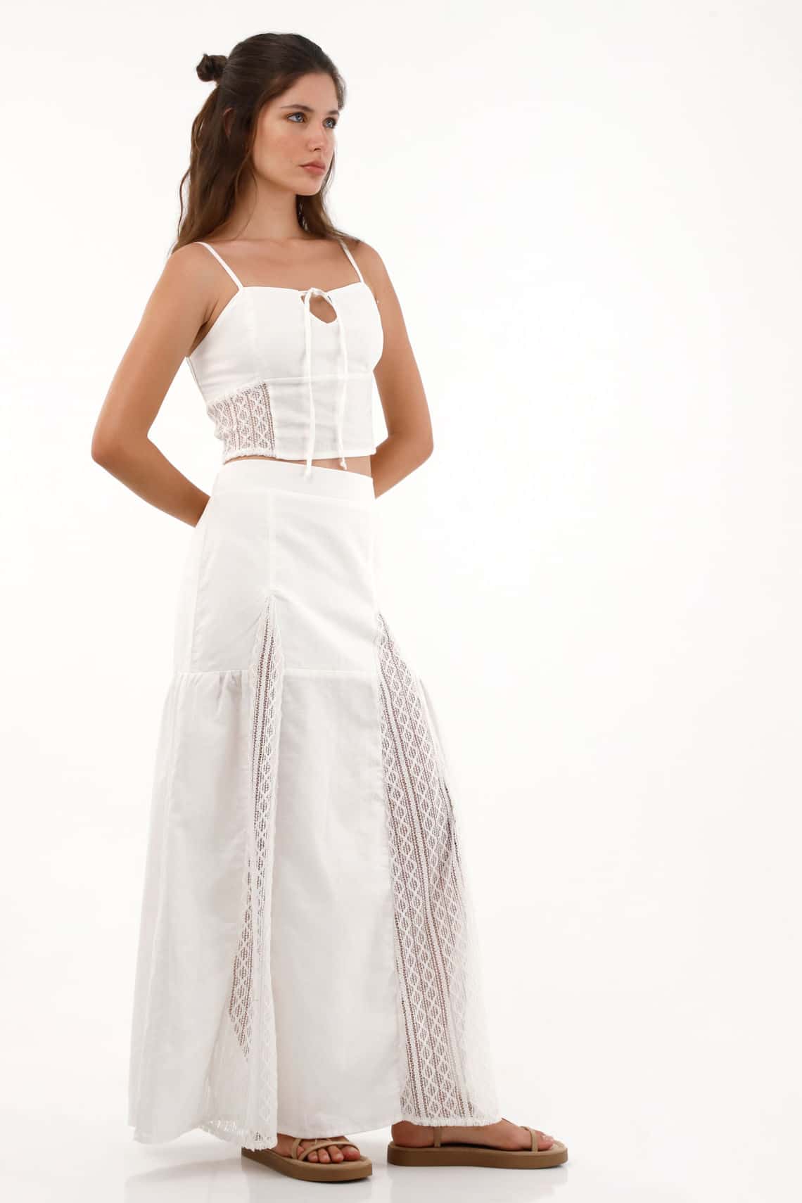 Camisa crop de tiras crudo de ajuste cómodo para mujer