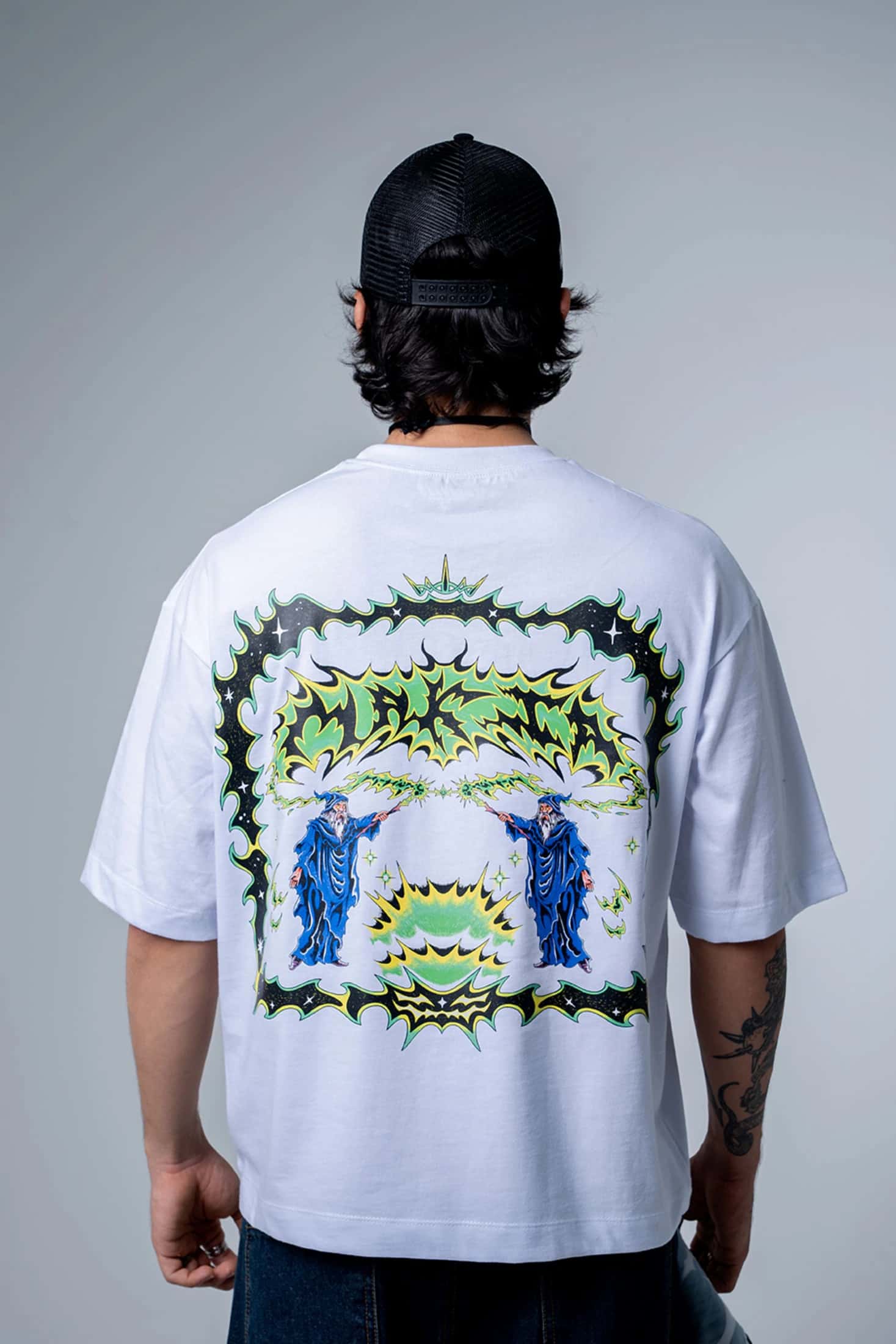 Camiseta Makia animado