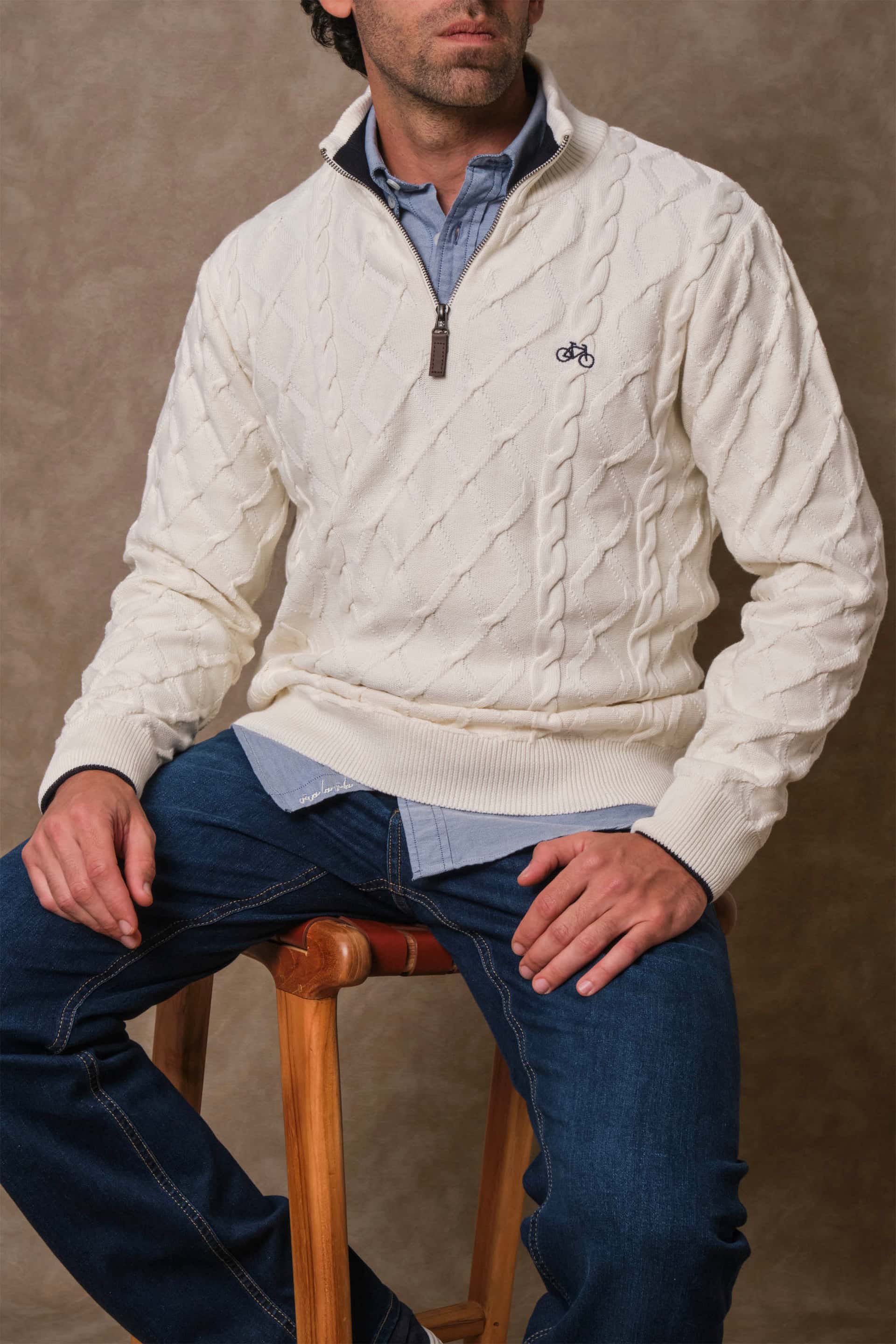 SACO HALF ZIP TRENZADO OFF WHITE