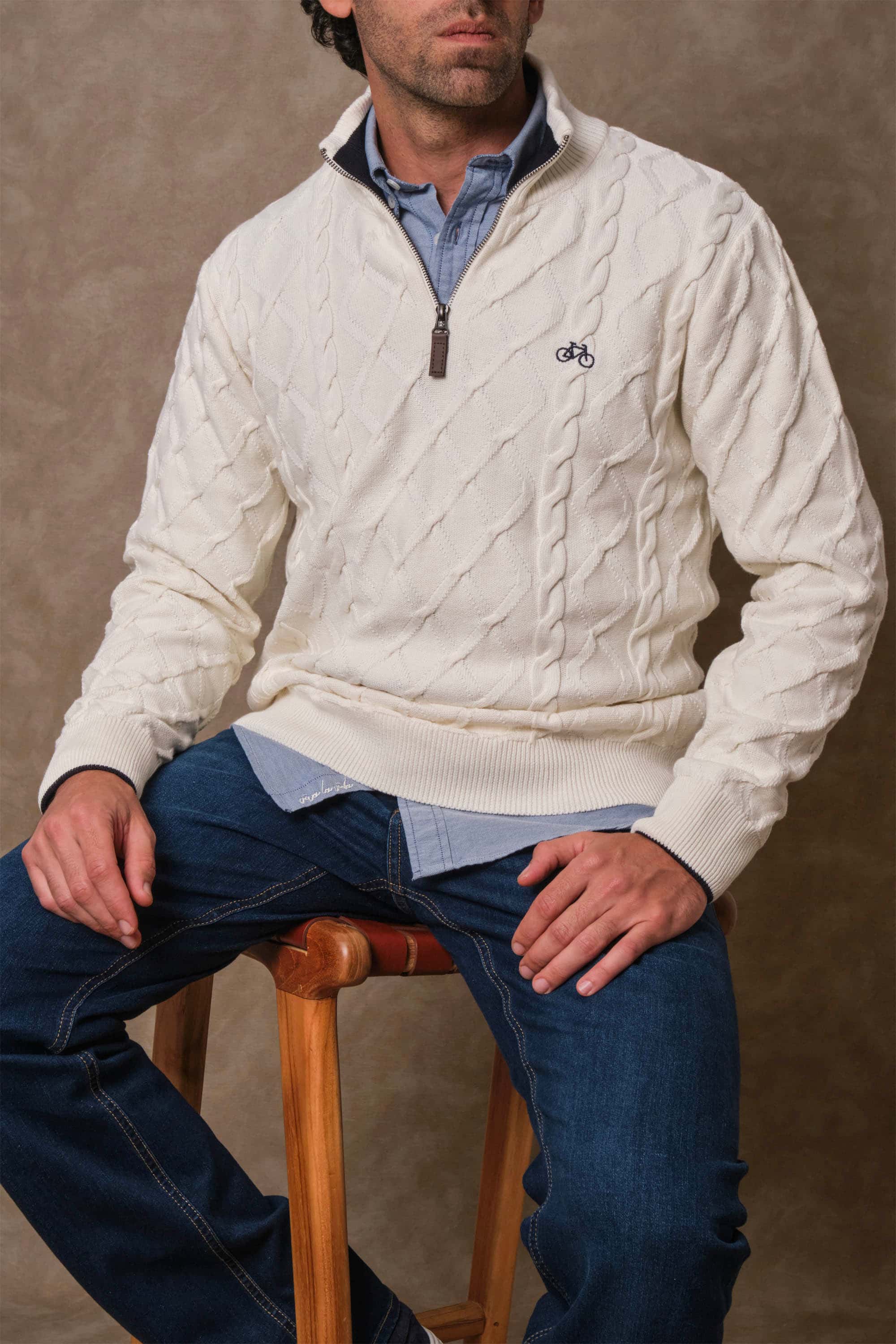 SACO HALF ZIP TRENZADO OFF WHITE