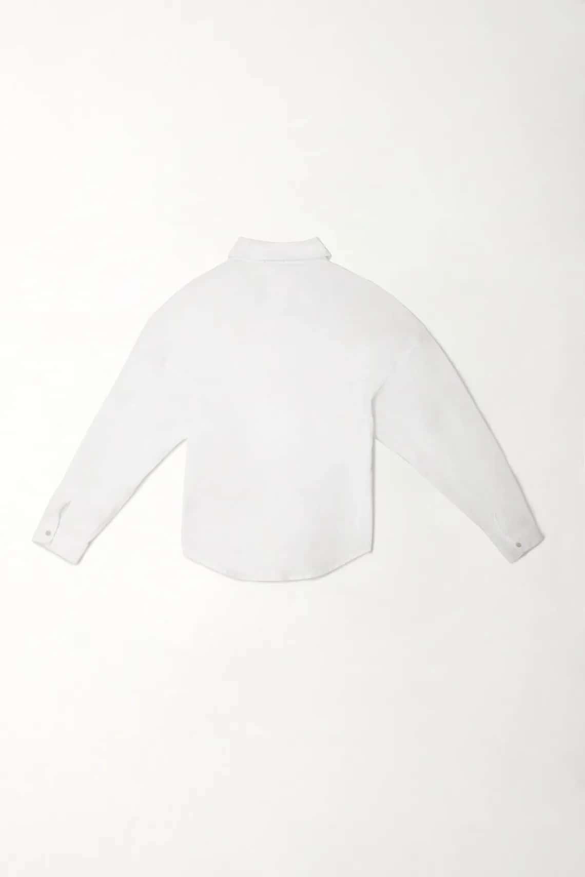 Camisa clásica blanca para mujer