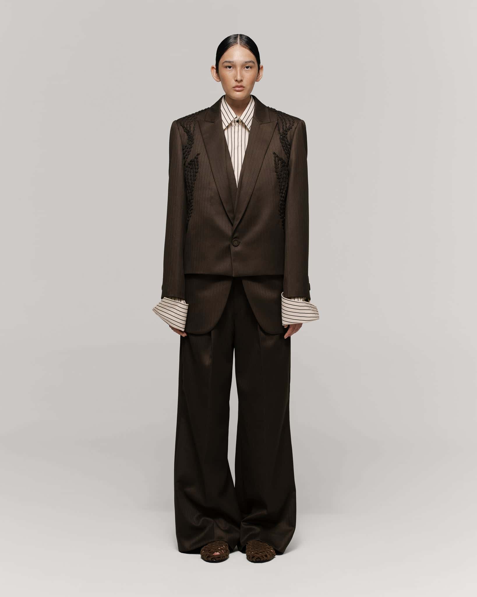 Traje Nogal