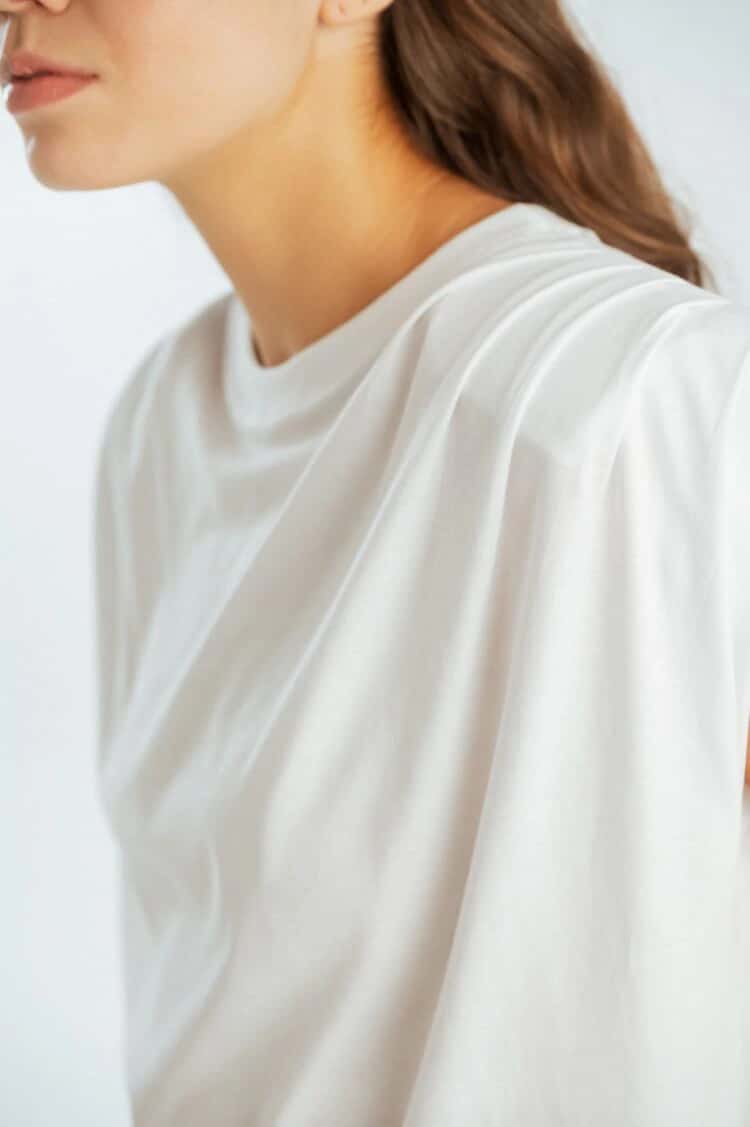 CAMISETA CON HOMBRERAS 178 - miniatura 3