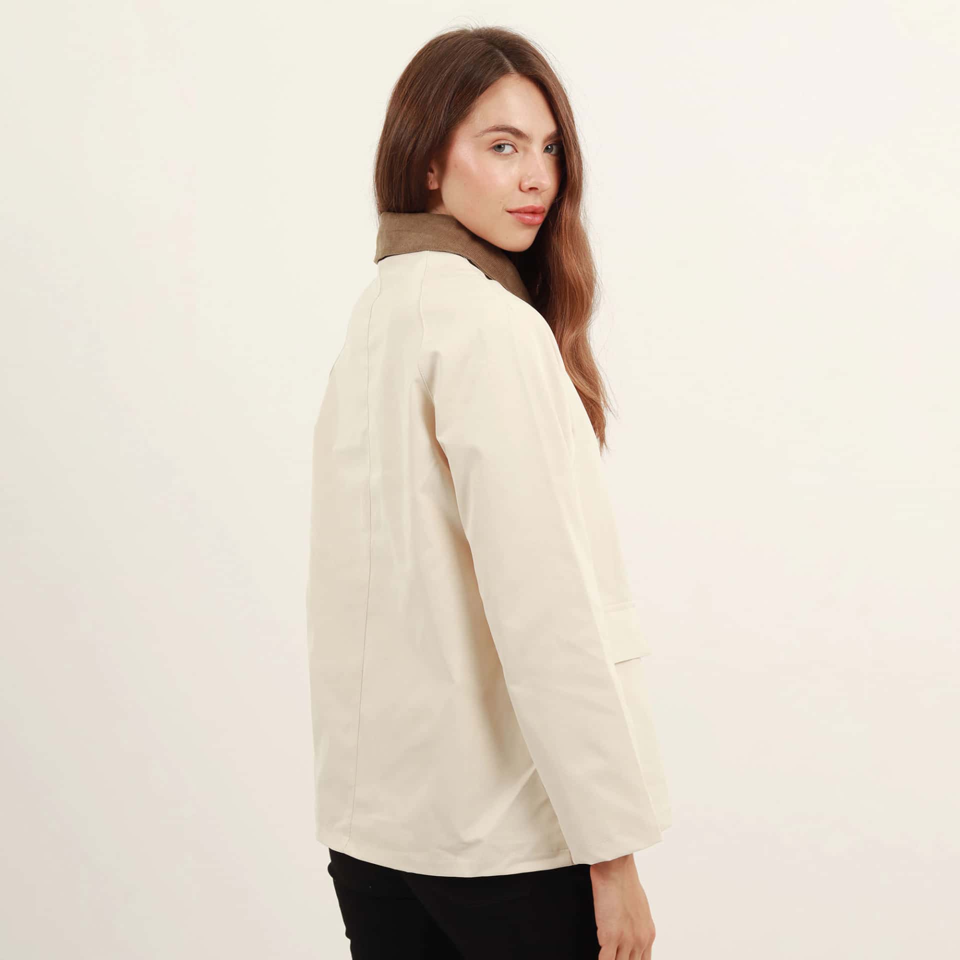 Chaqueta cazadora oversize con broches - miniatura 5