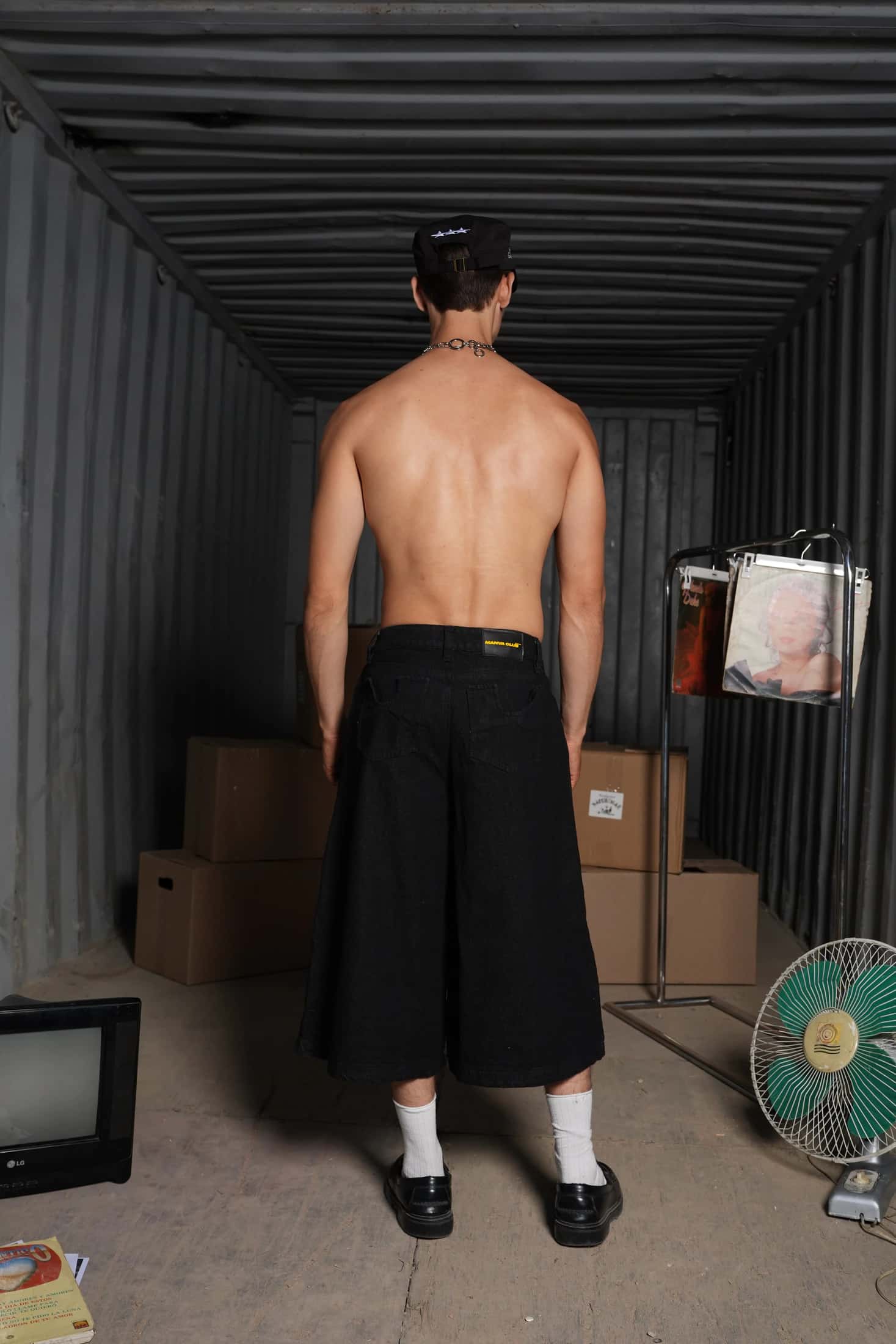 TAILORED JORTS NEGRO. - miniatura 2