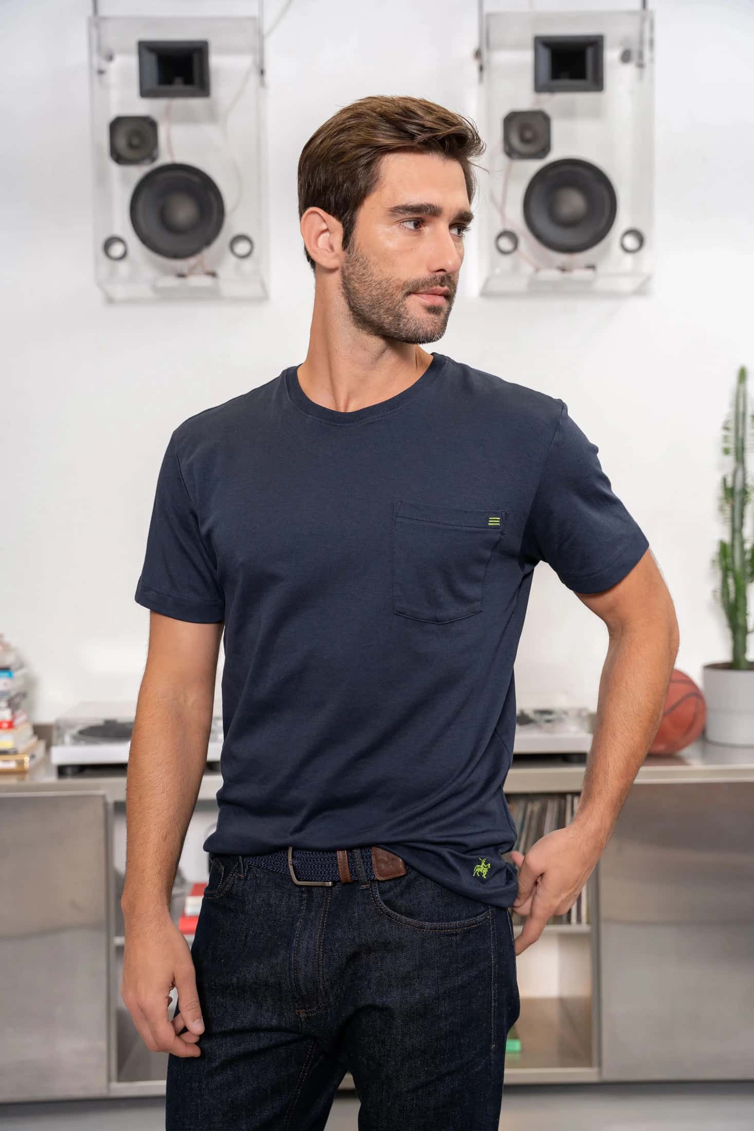 Camiseta Premium Hombre Azul Oscuro - miniatura 1