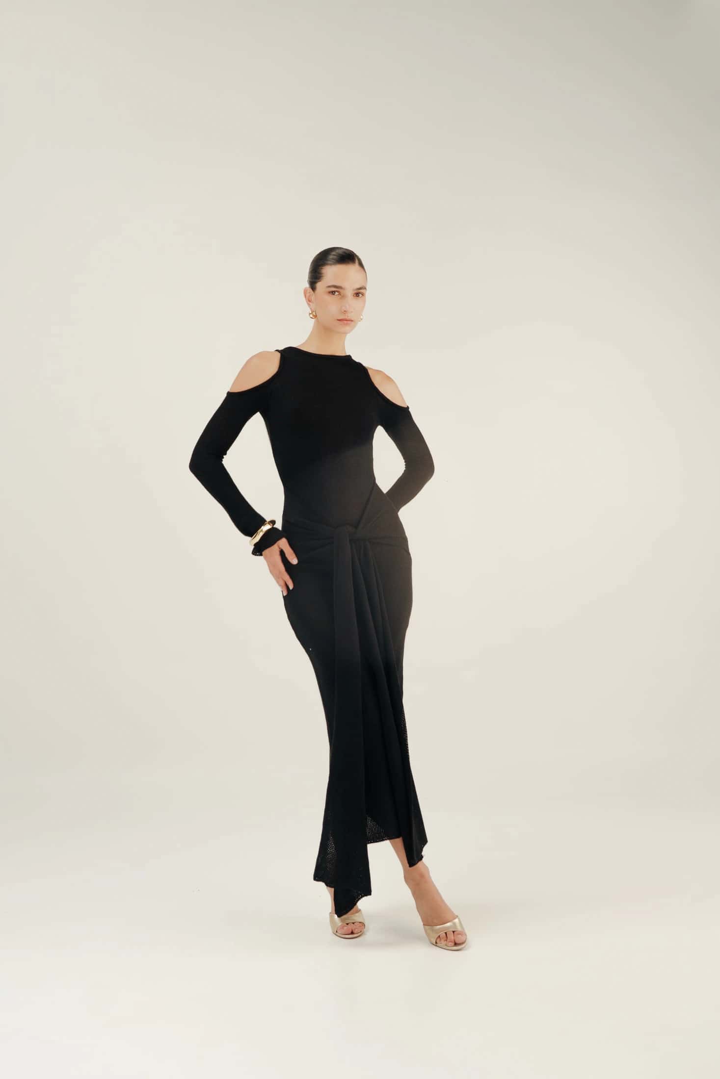 VESTIDO VOLVER AL VALLE - BLACK