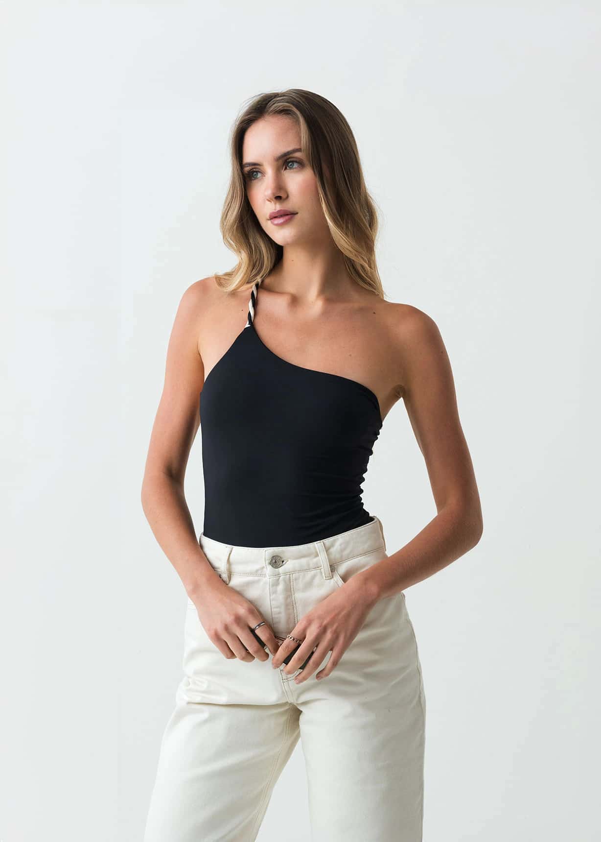 Camiseta tipo strapless