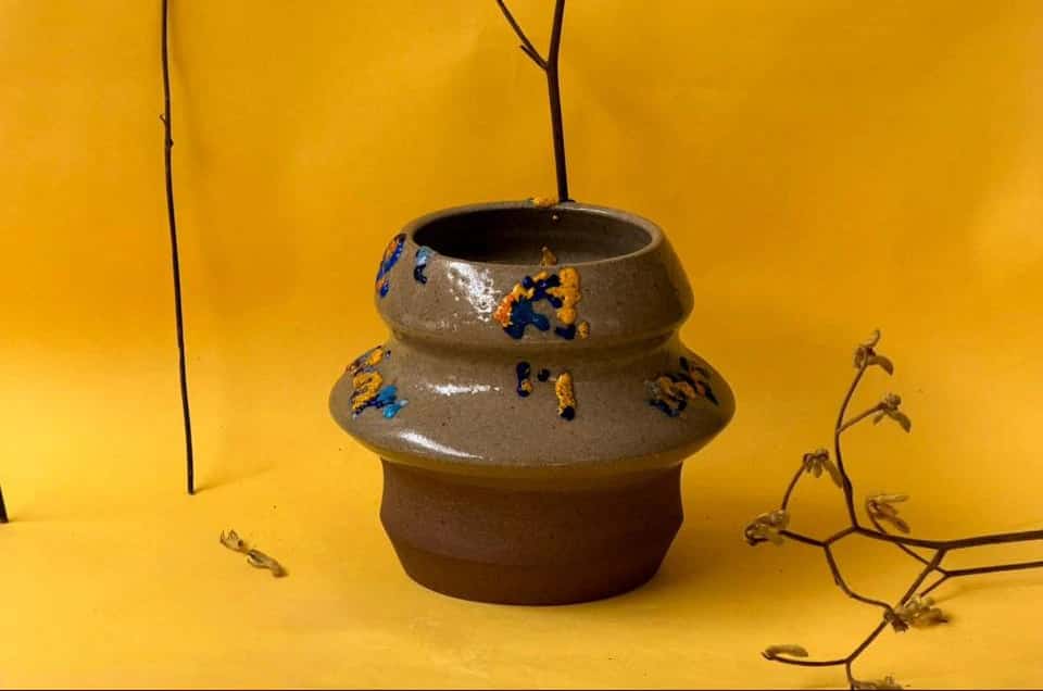 FLORERO AMARILLO BAJO