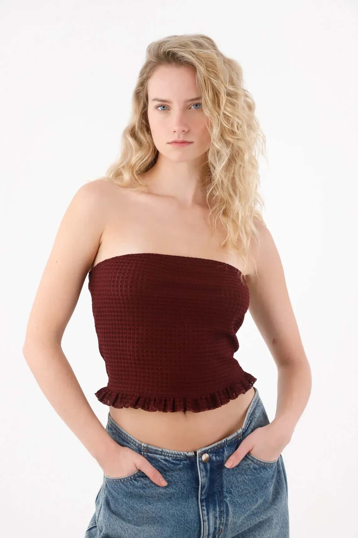 Camiseta strapleess vinotinto para mujer