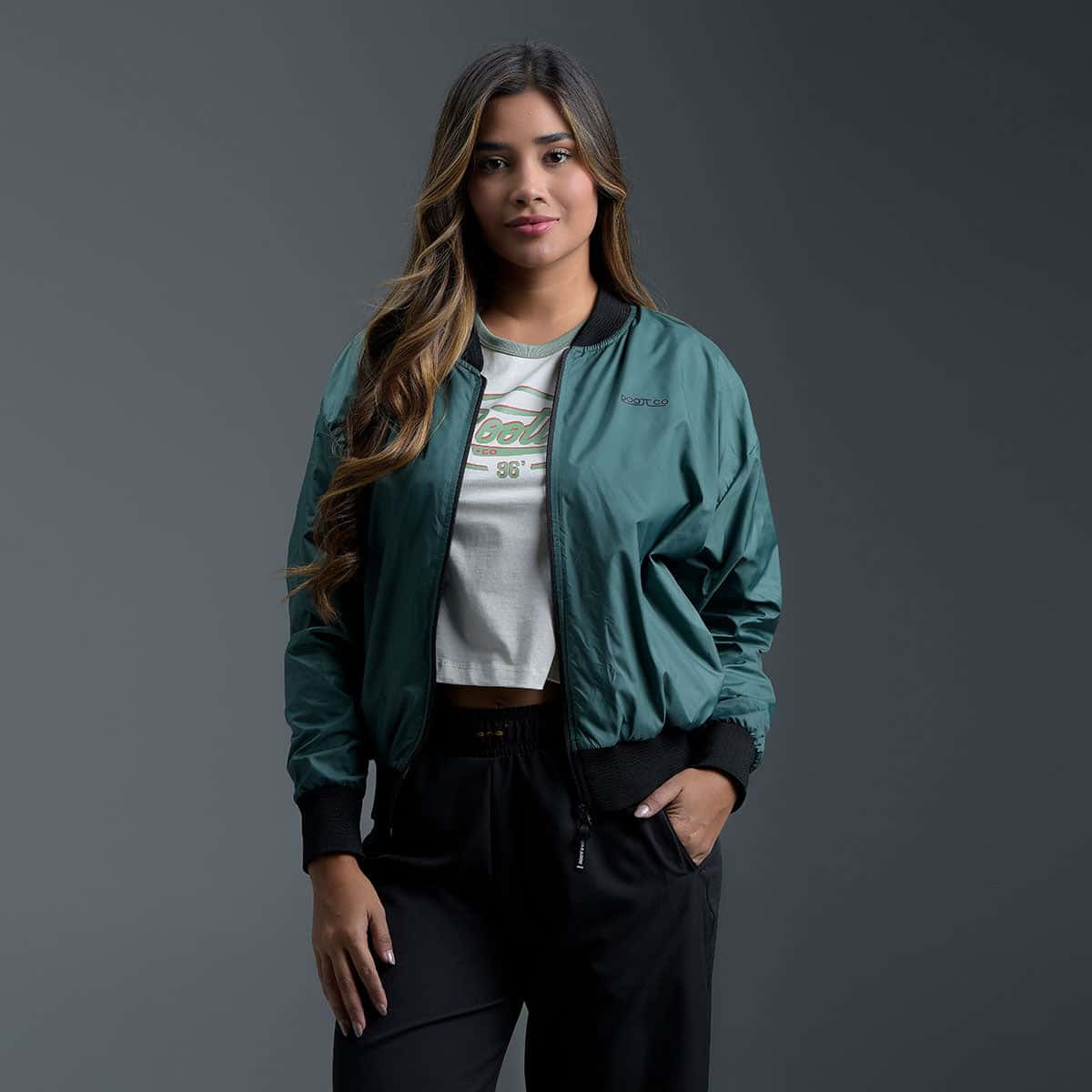 Chaqueta Cortavientos Verde Mujer