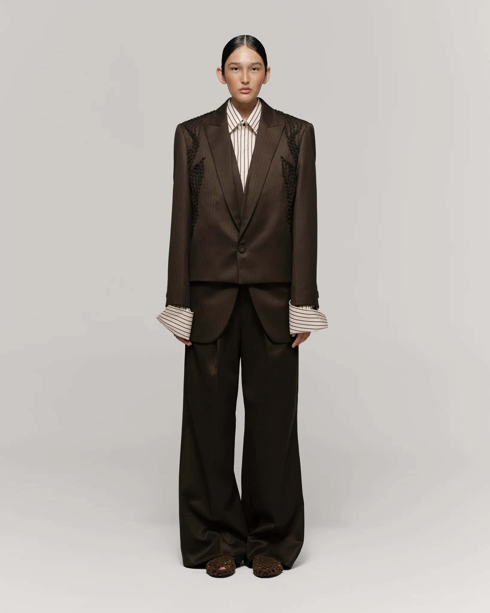 Traje Nogal
