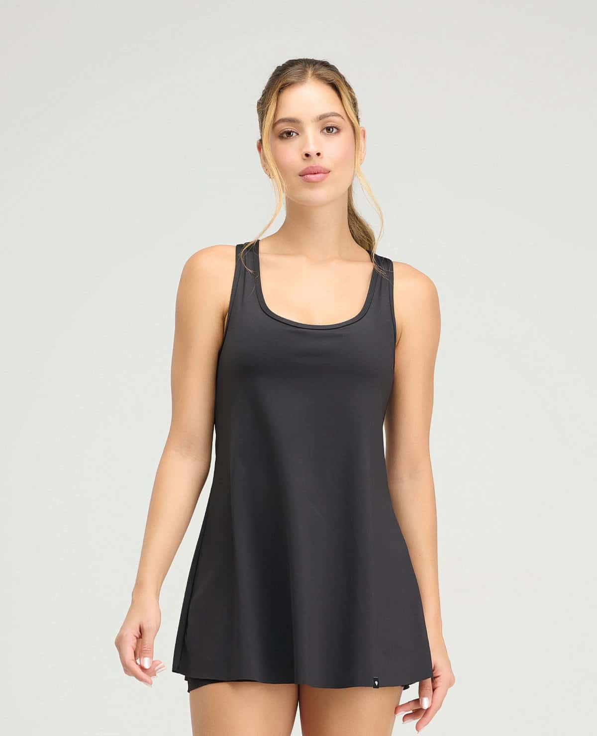Vestido Deportivo | silueta semi-ajustada | Short Interior