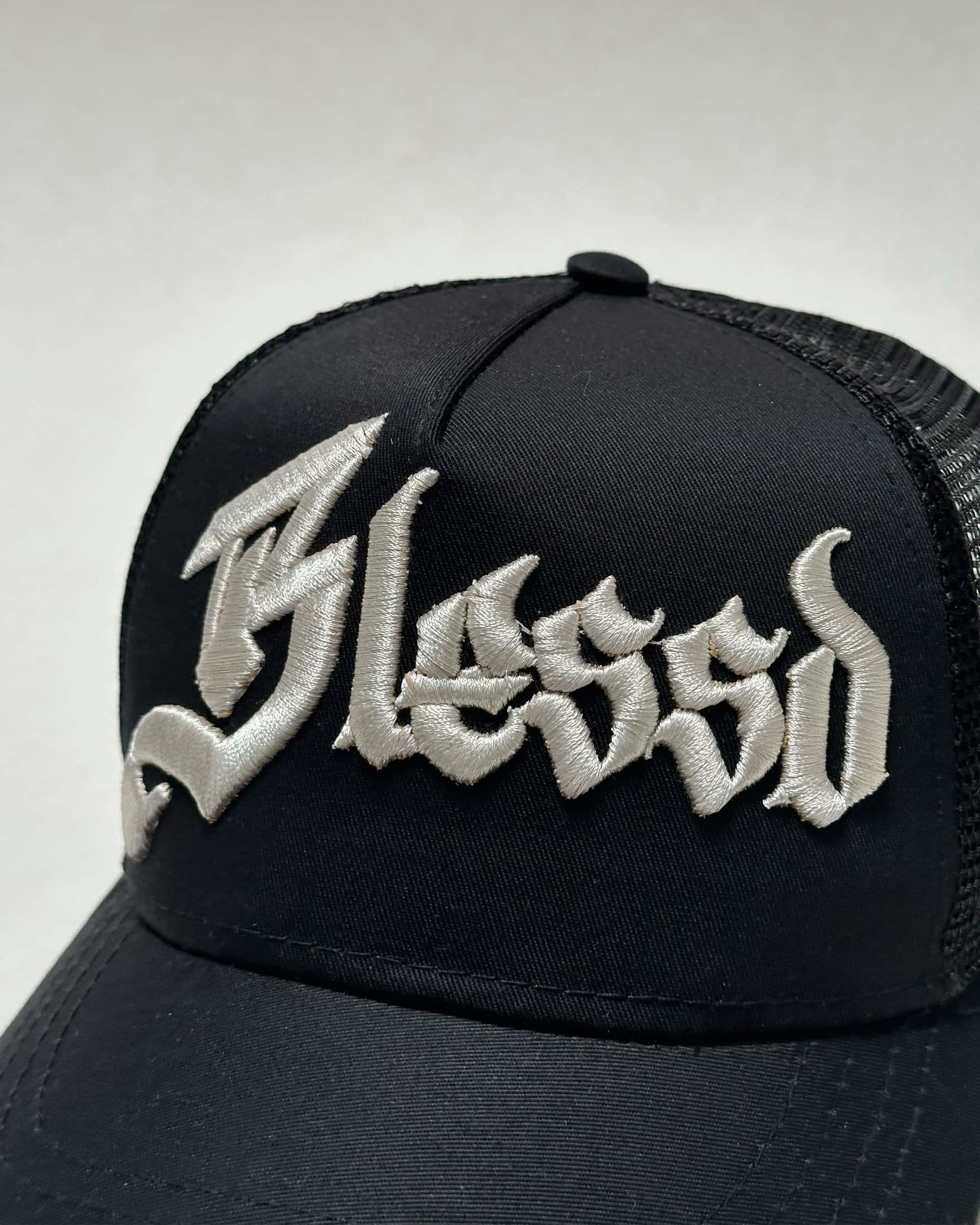Gorra Trucker Blessd Ft Pitbullying - miniatura 2
