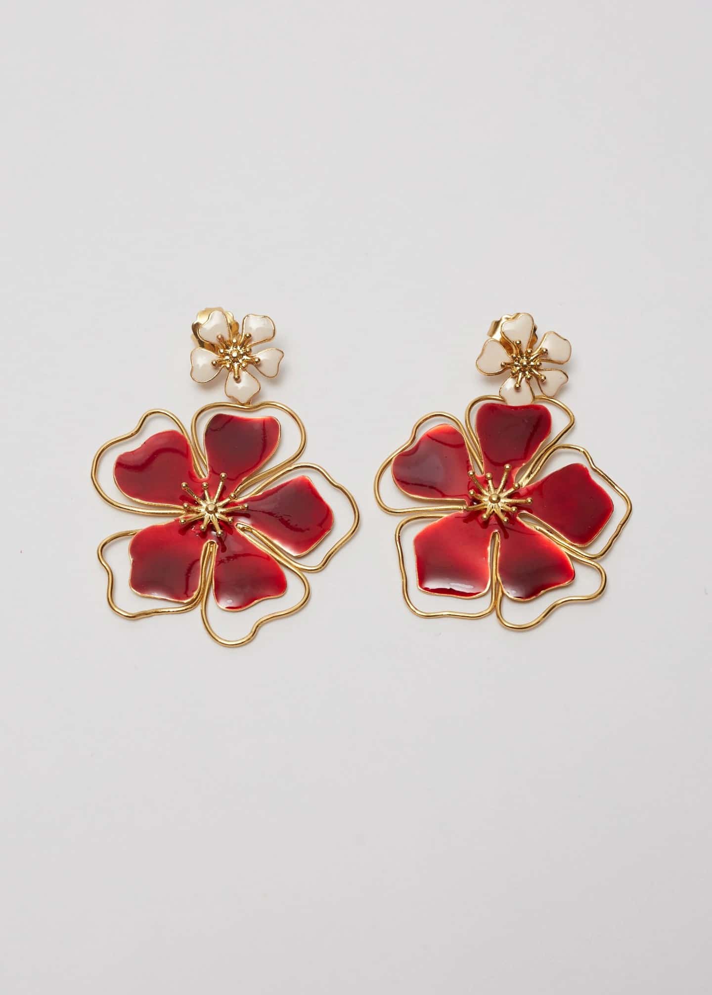 Aretes Andreae Rojo vino