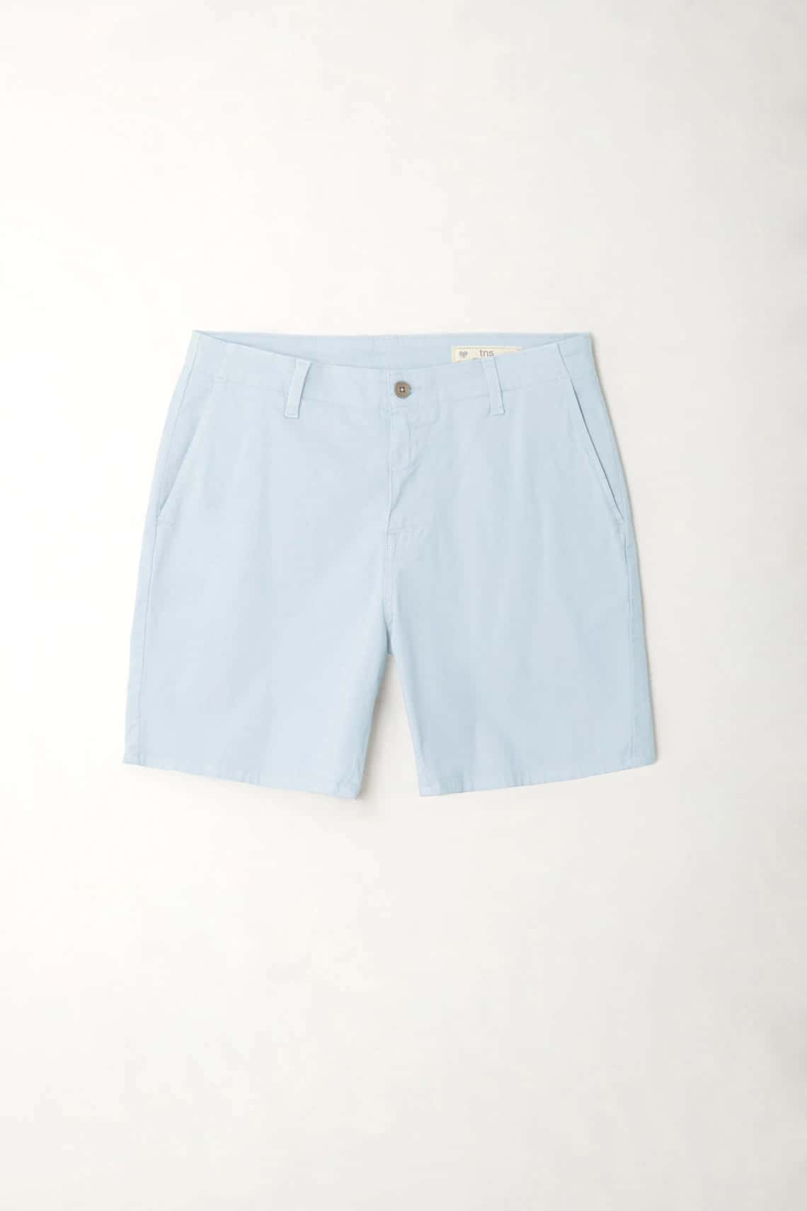 Bermuda azul tipo chino para hombre