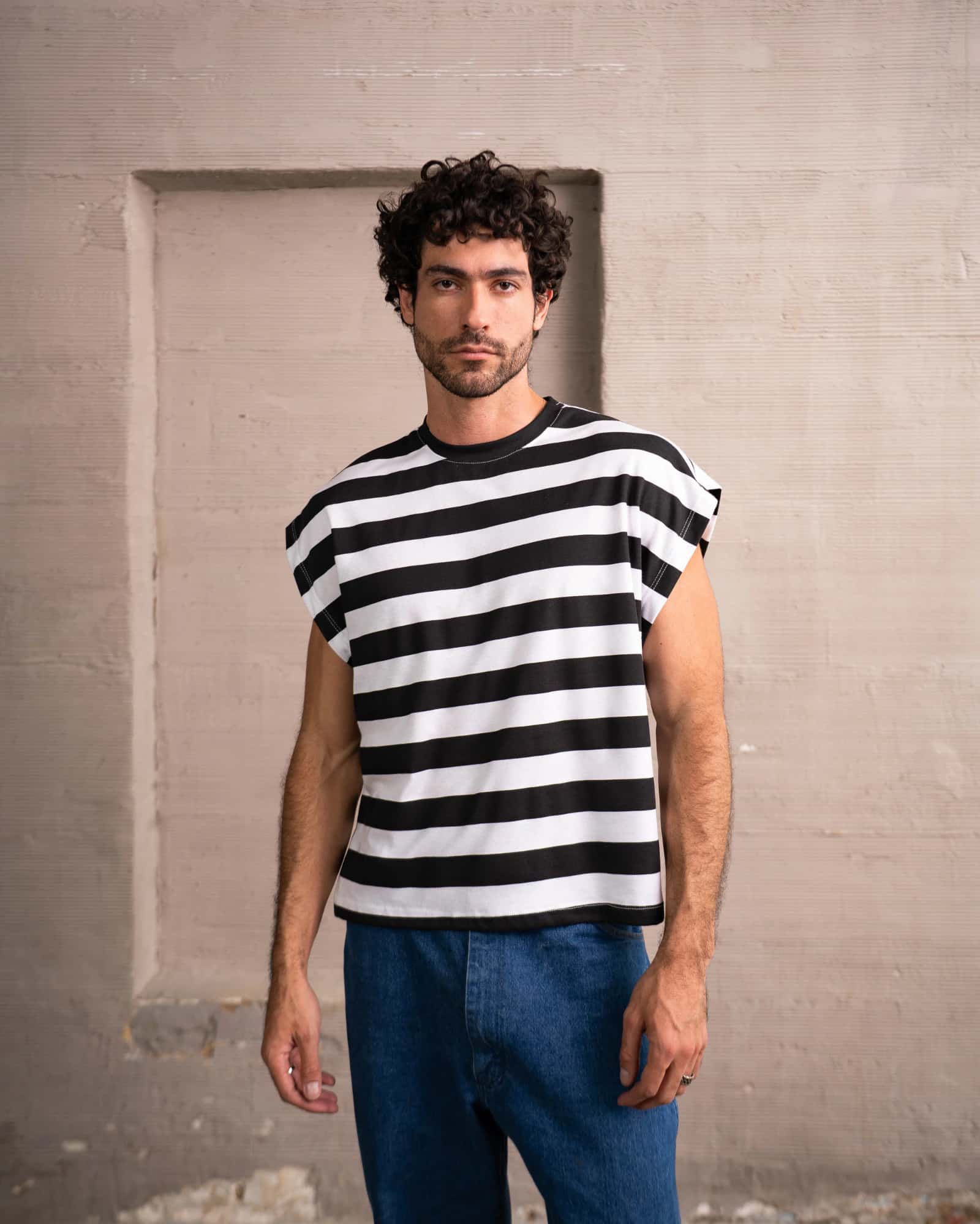 Camiseta cometa clásica