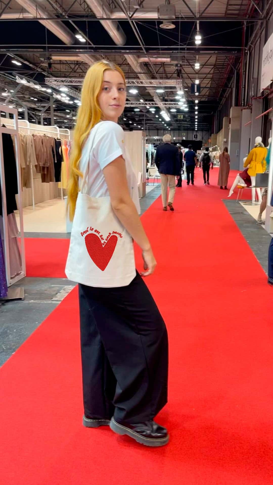 Aquí Lo Que Hay es Amor Propio Tote Bag