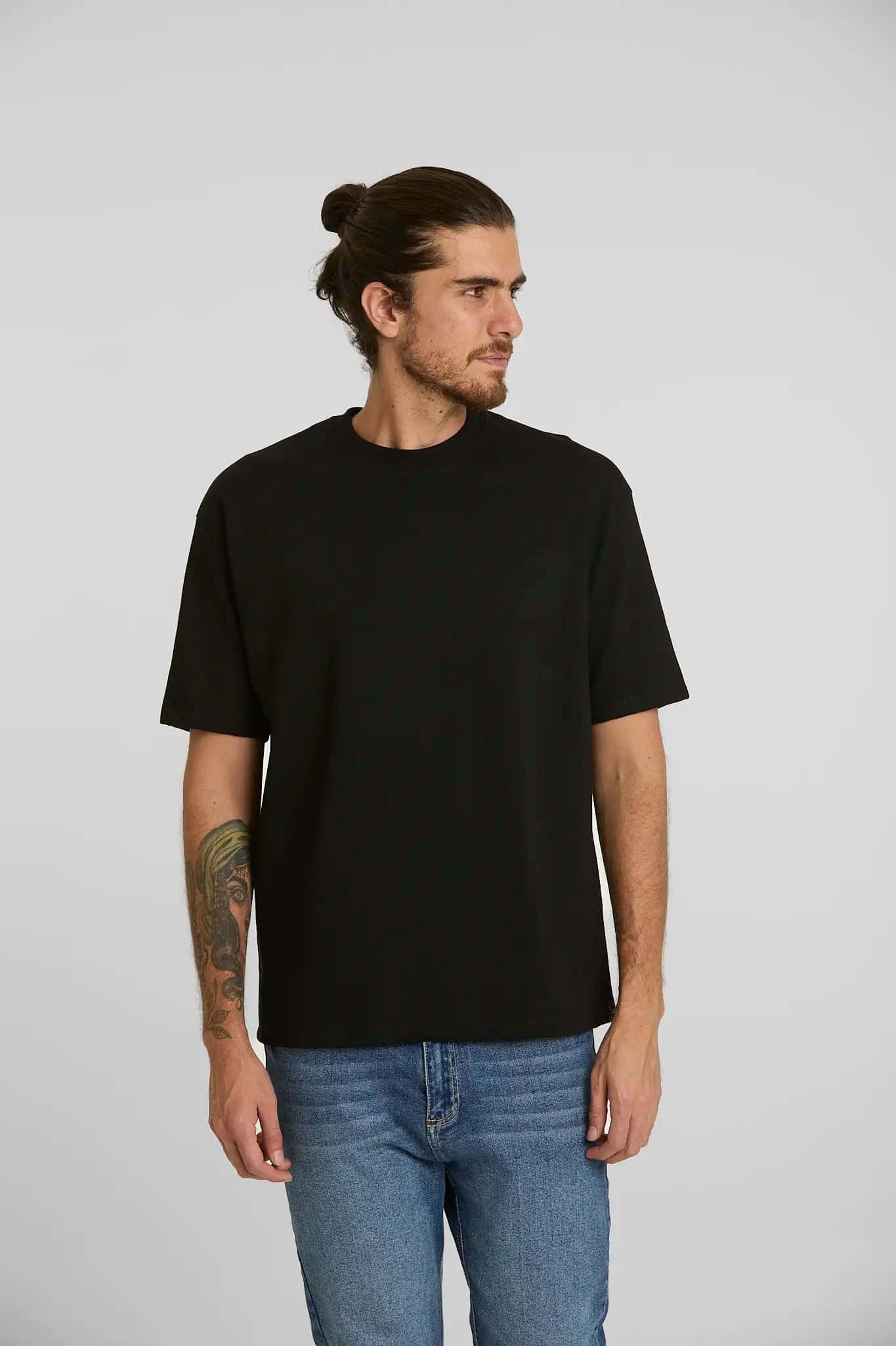 Camiseta básica negra - miniatura 1