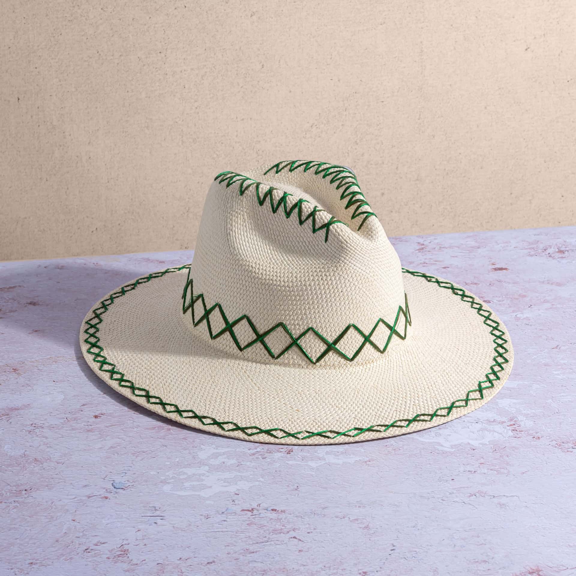 Jade hat - miniatura 3