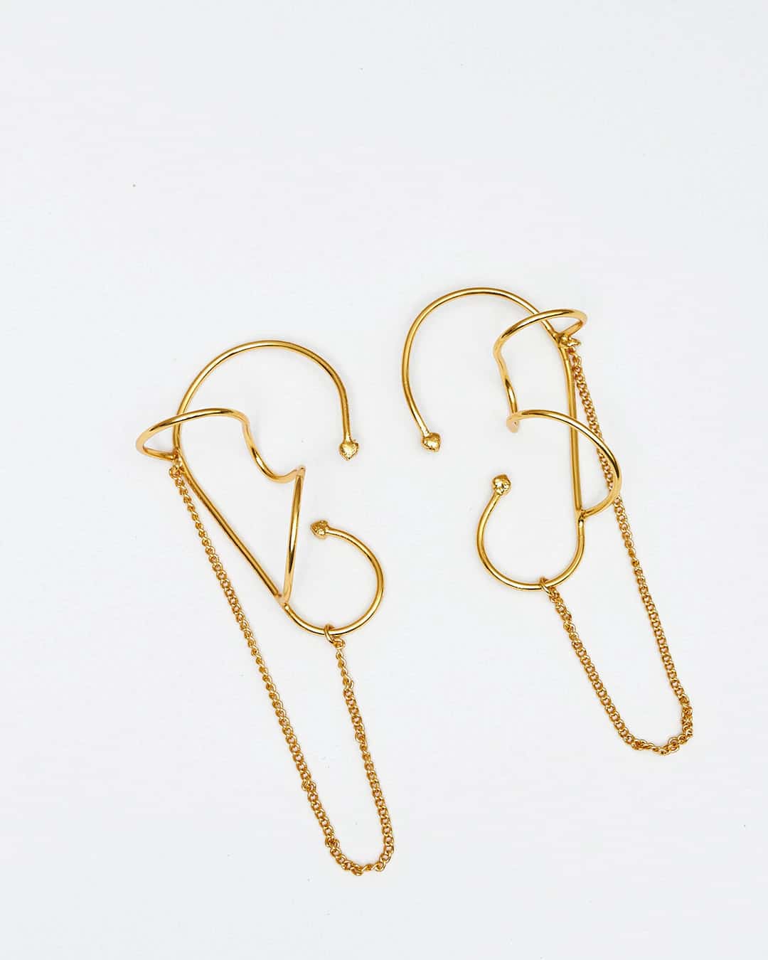 Looped Chain Earcuff