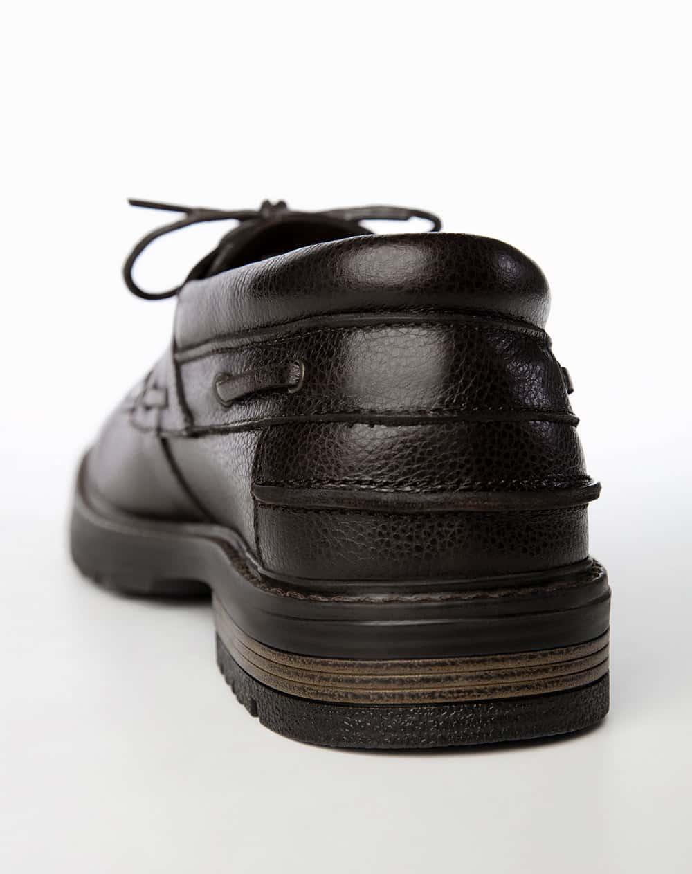 Zapatos tipo mocasín cuero café hombre