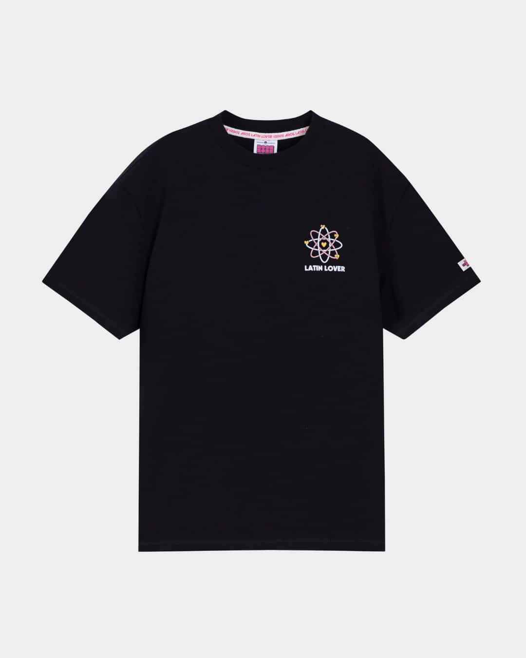 CAMISETA EL PROCESO NEGRO OVERSIZED - miniatura 1