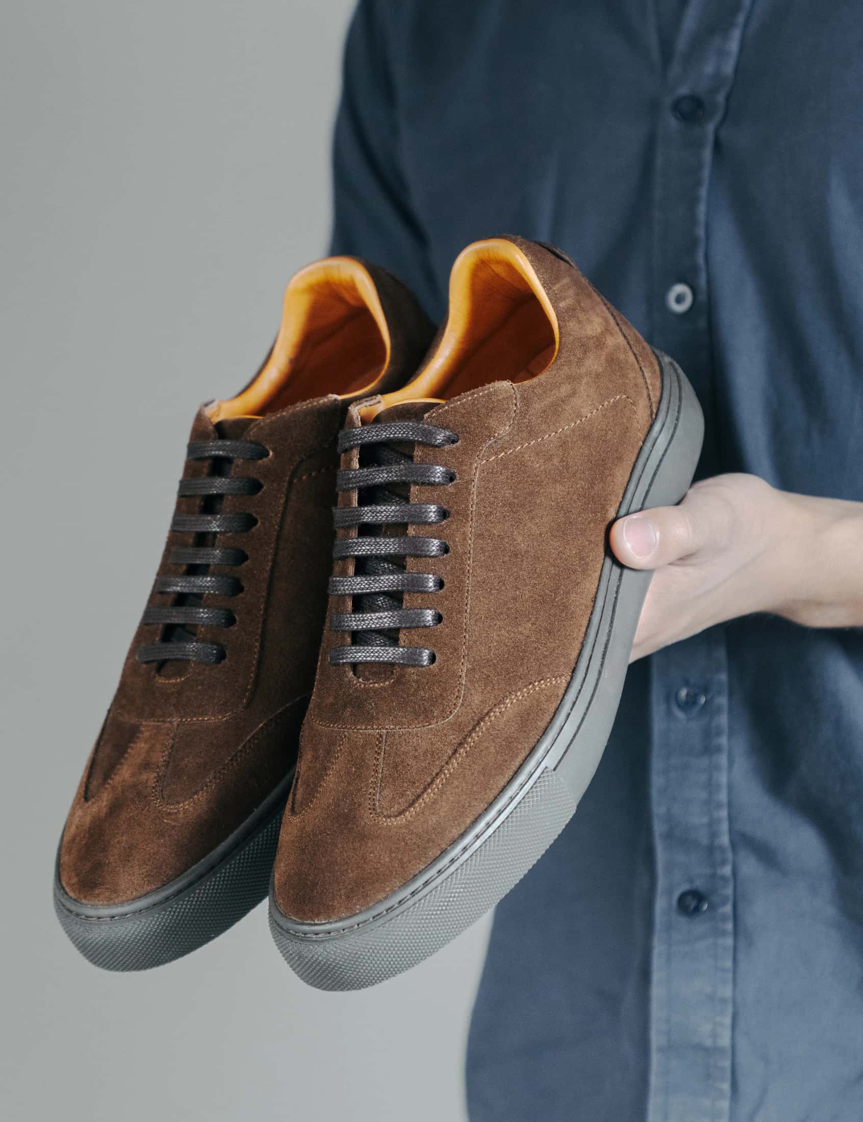 SNEAKER ESTOCOLMO CHOCOLATE - miniatura 3