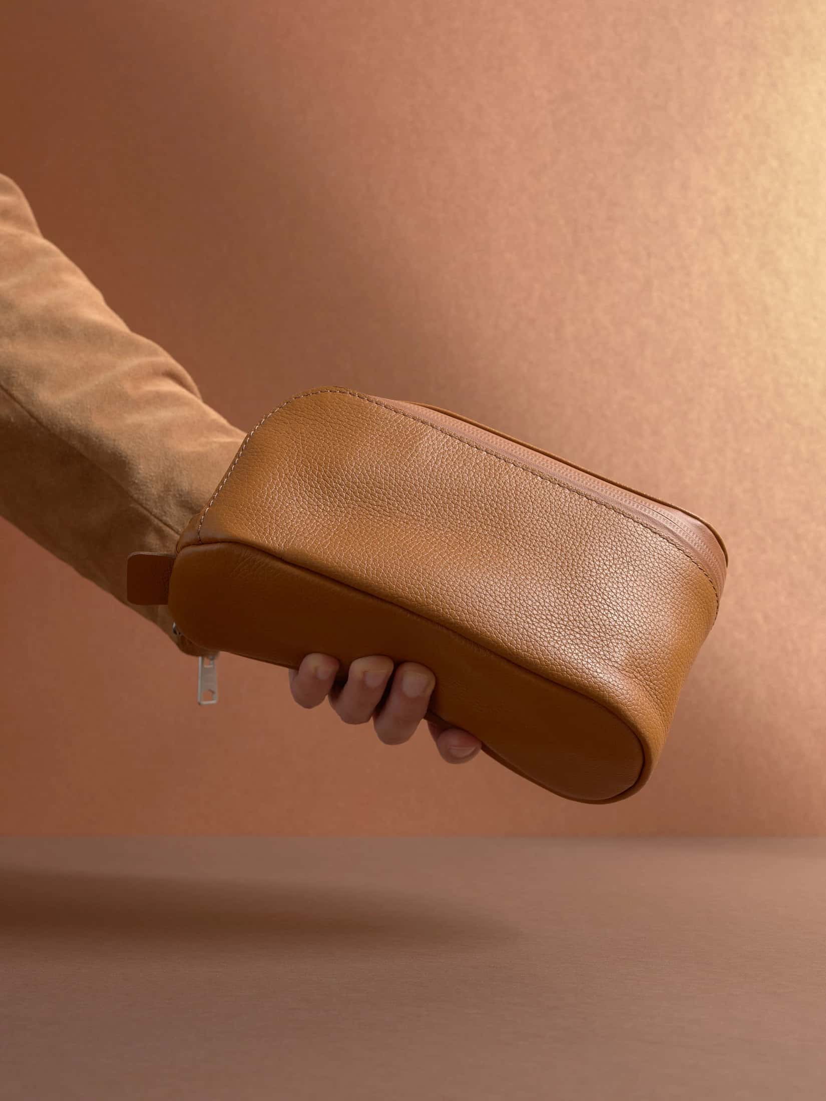 Scout Toiletry · Tan